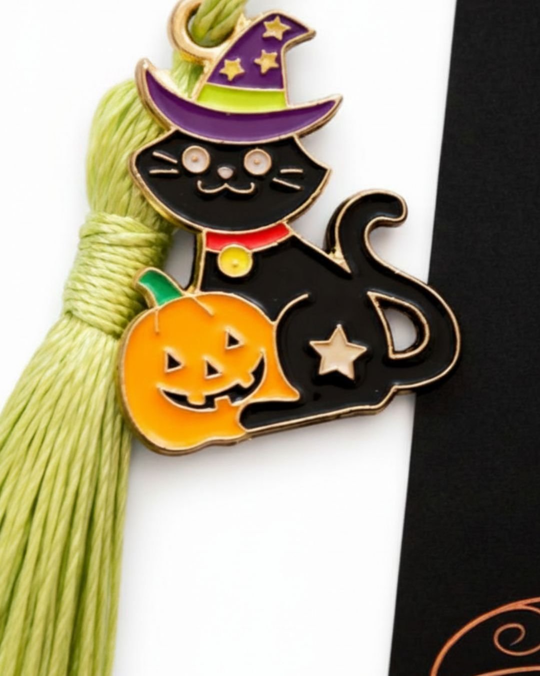 Pumpkin Spice Charm Details Bookmark 152.jpg