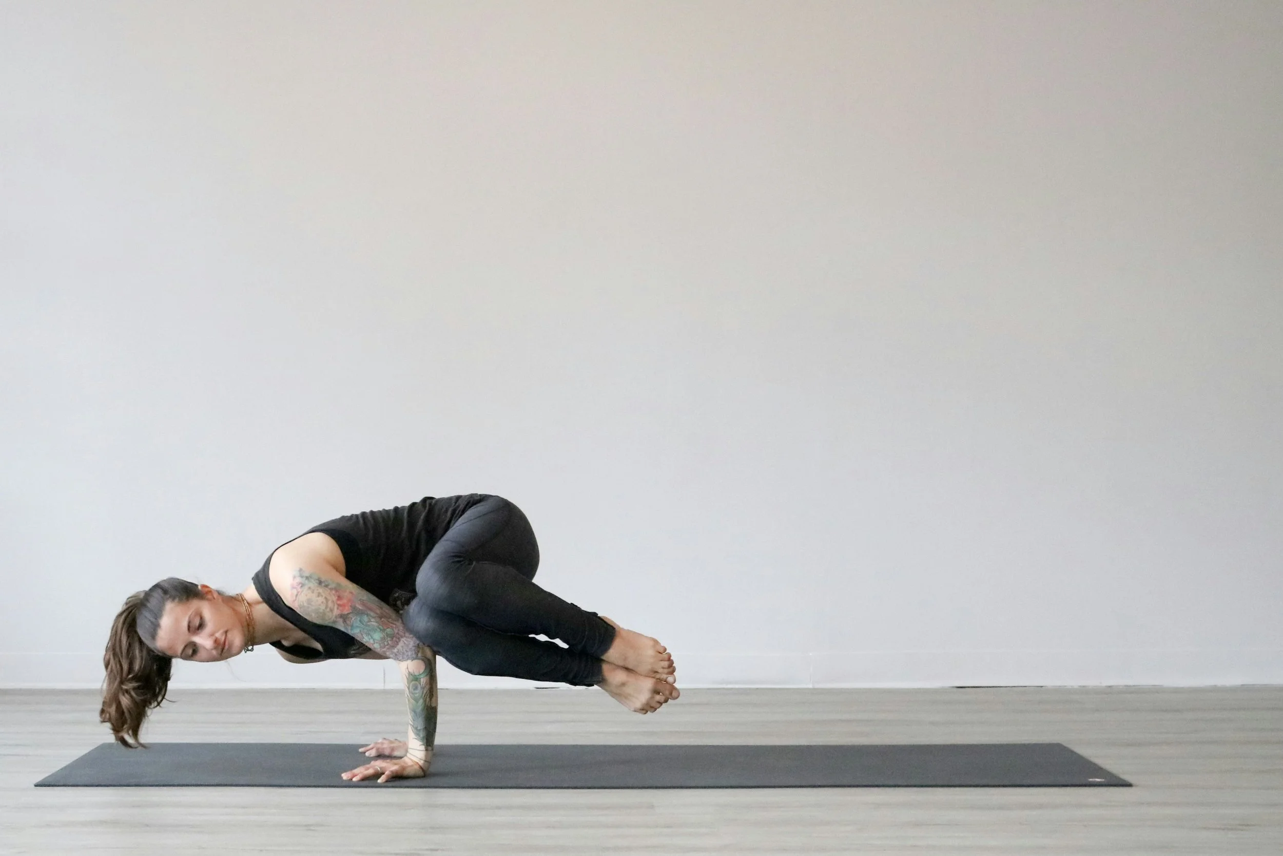 Intro to Arm Balances with Chessie