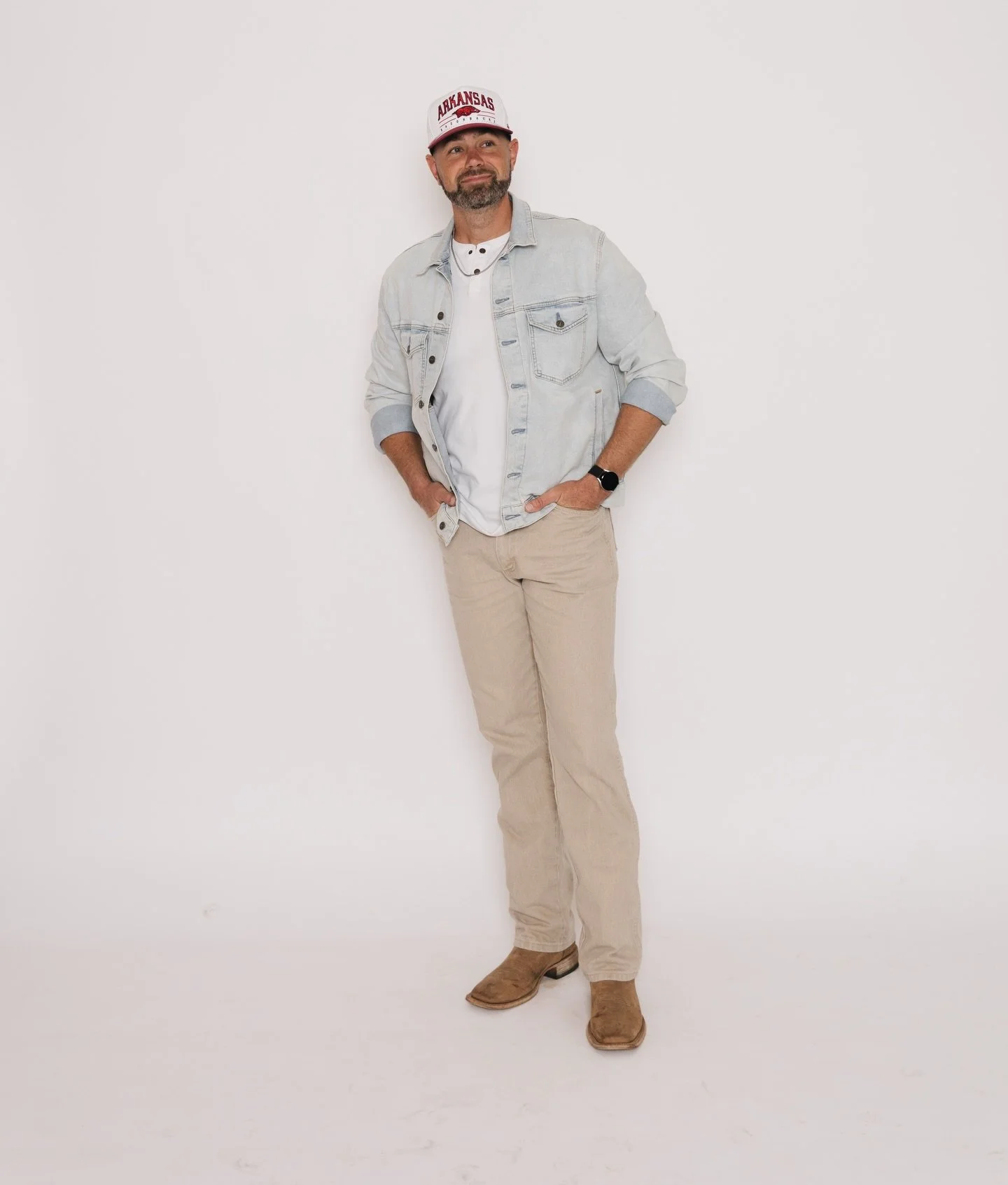 Y&rsquo;all wish our lead vocalist a very Happy Birthday in the comments! Love ya @bskelly28 Cheers to another year brother 🍻

📸 @kenz.ington_studio