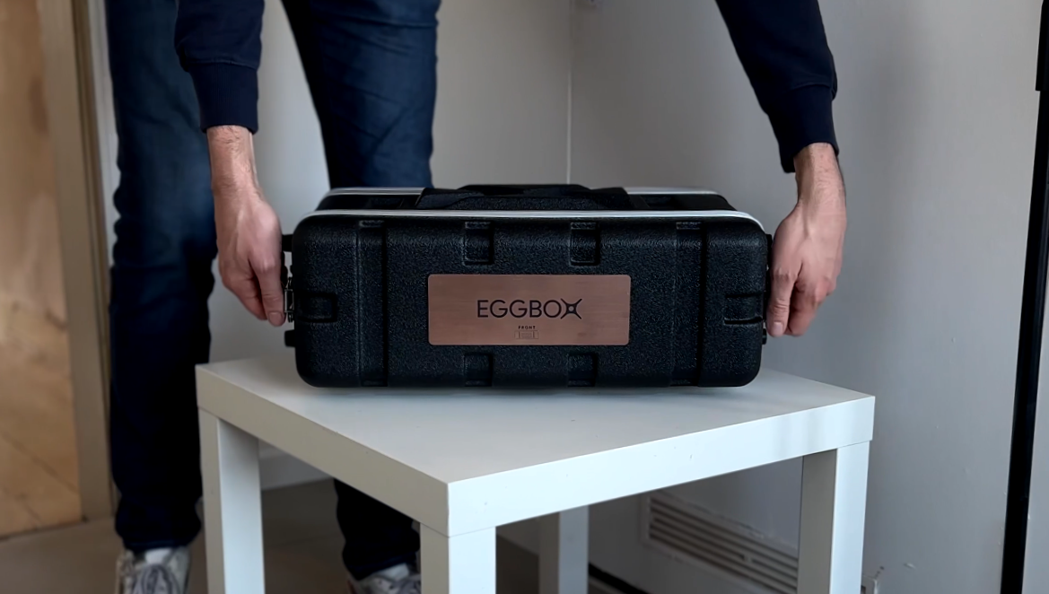 Installatie Eggbox stil repeteren en stille repetities en repetitieruimtes