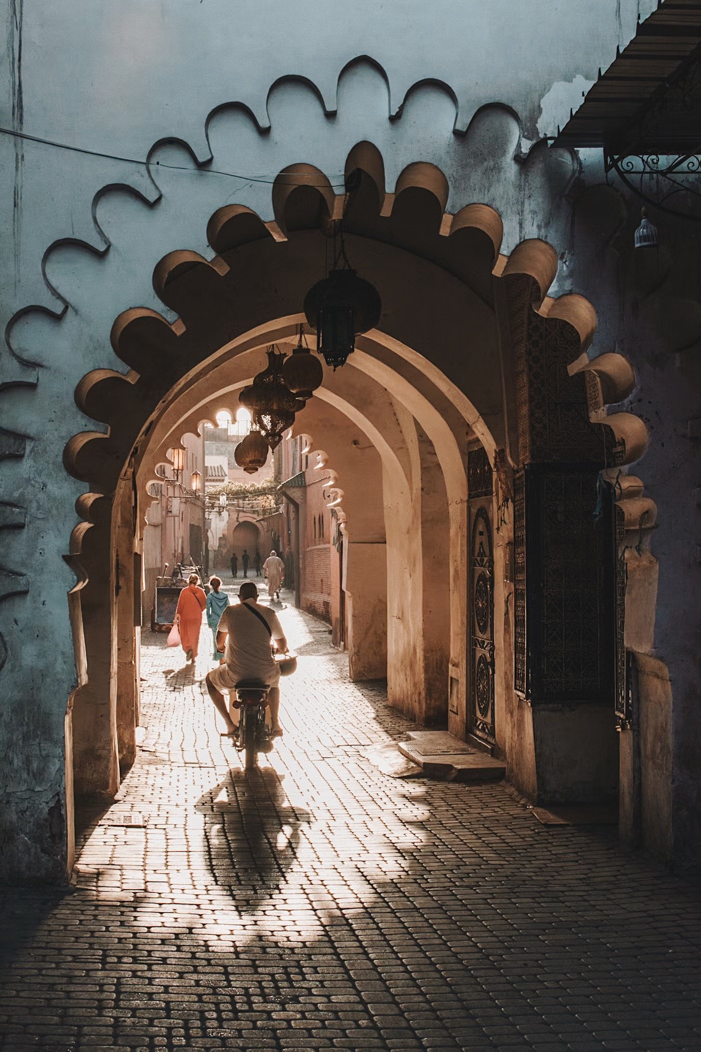 medina-marrakech-arched-passage-motorcyclist