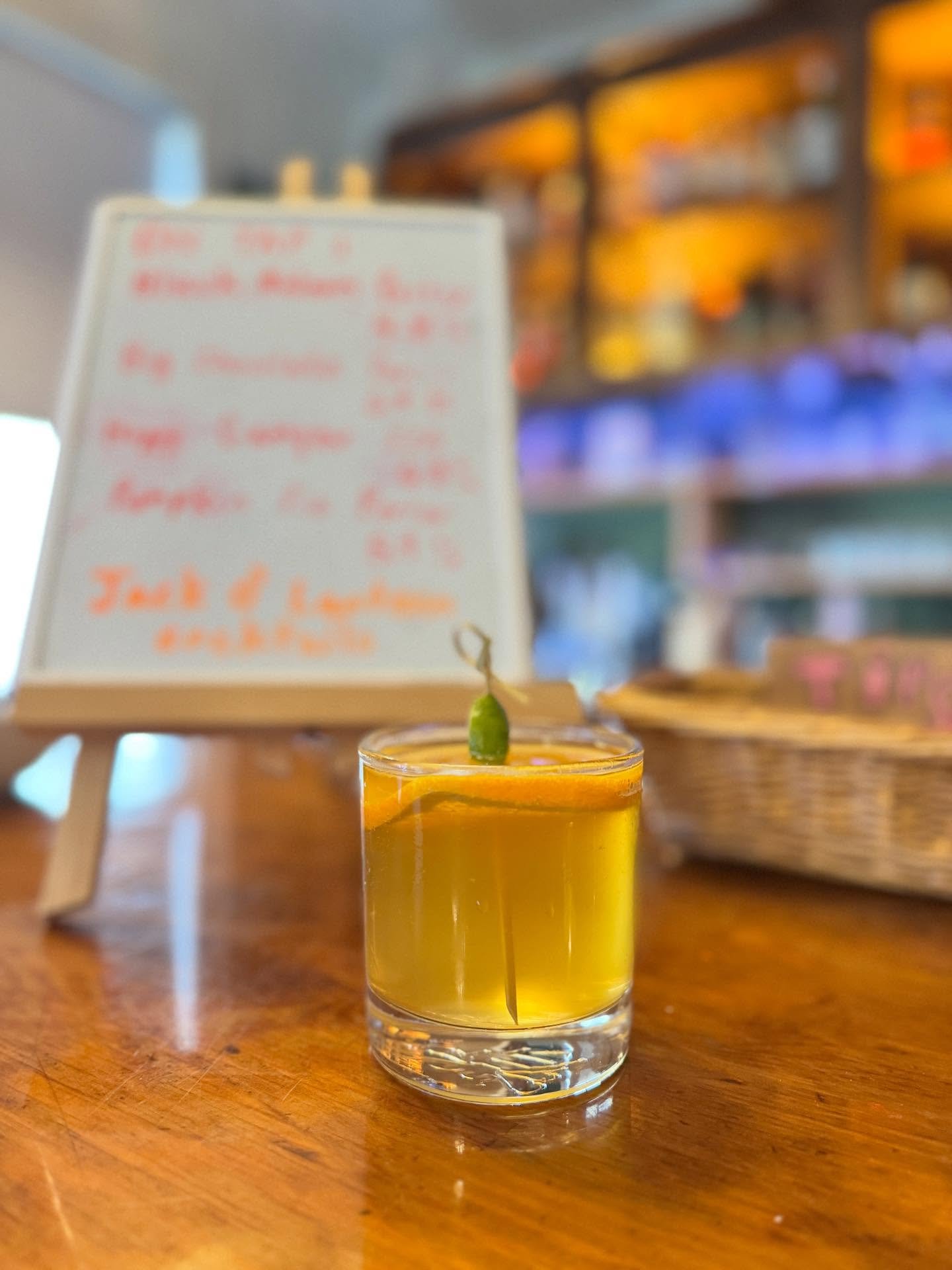 Halloween special: the great pumpkin! Bar open tonight until 9 kids in costumes get a free hot cocoa