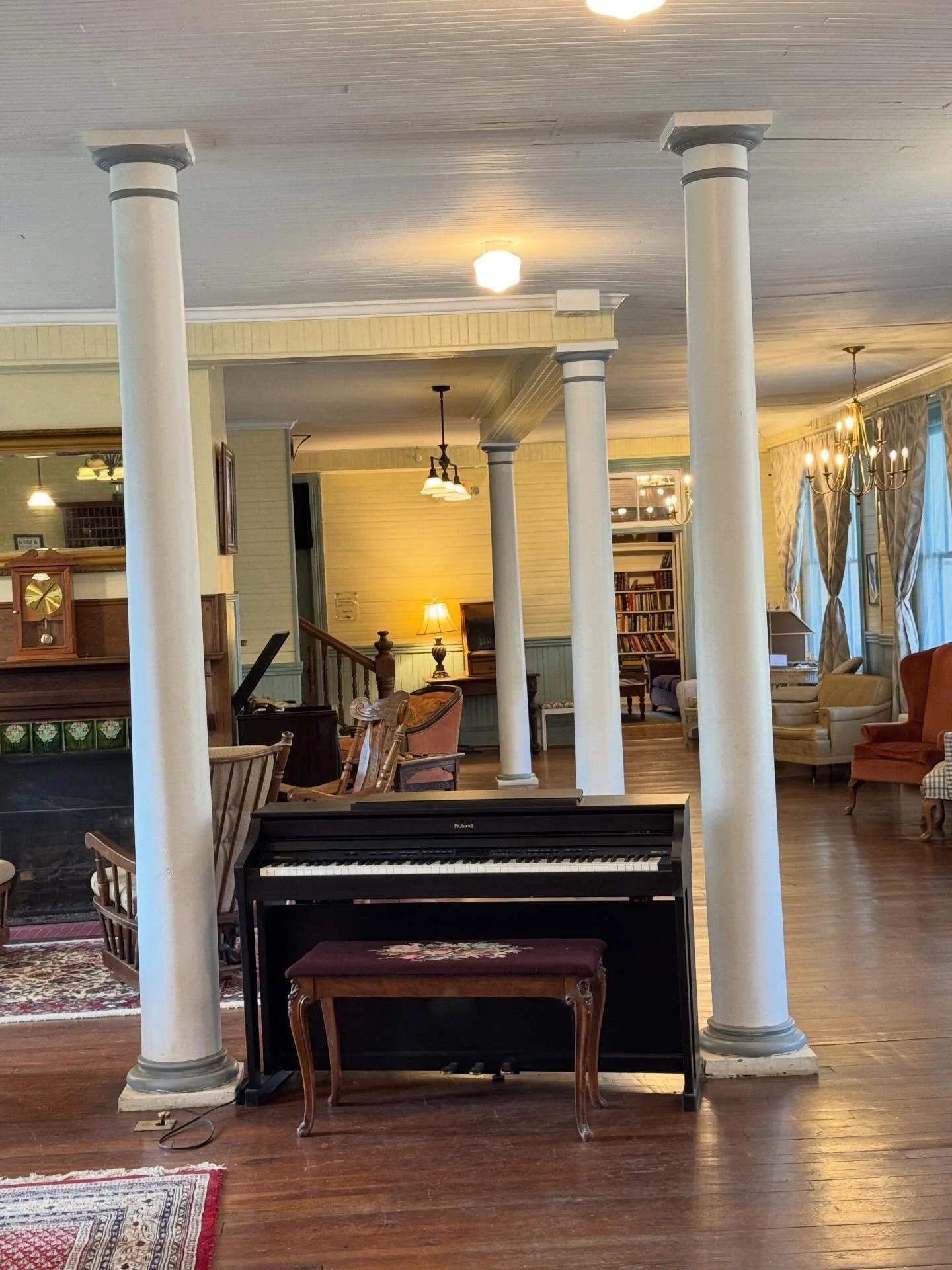 Jam tonight 6-8! Stop by for some special piano music (and other instruments!) as well as the bar will be open 6-9