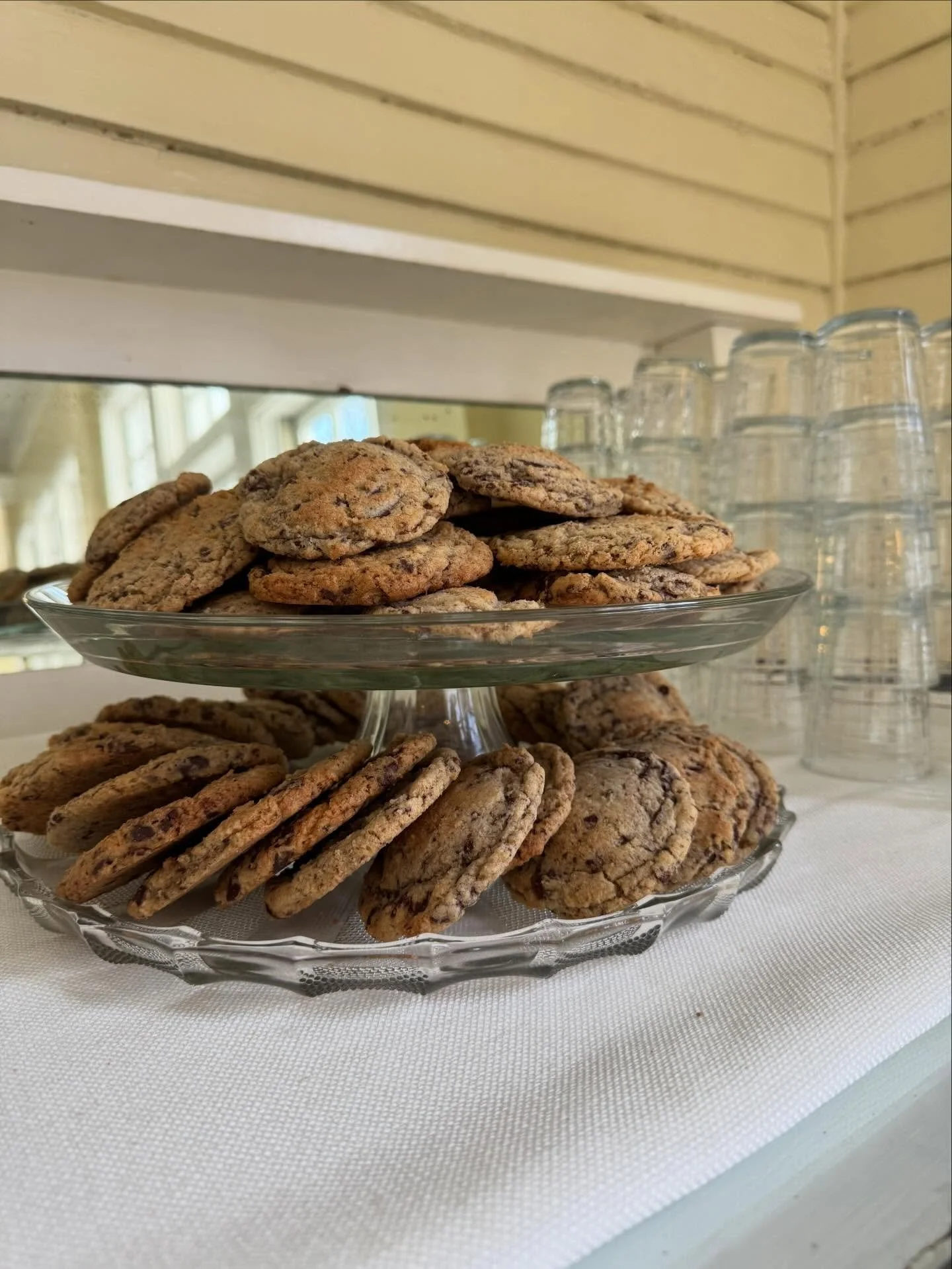 Looking for the perfect spot for your next big event? The Balsam Mountain Inn has it all- from beautiful mountain scenery to an in house restaurant to cater a curated menu just for you! Email info@thebalsammountaininn.com for more information!