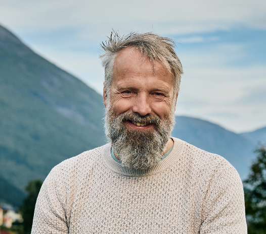 Torstein Tvinnereim Mogleg