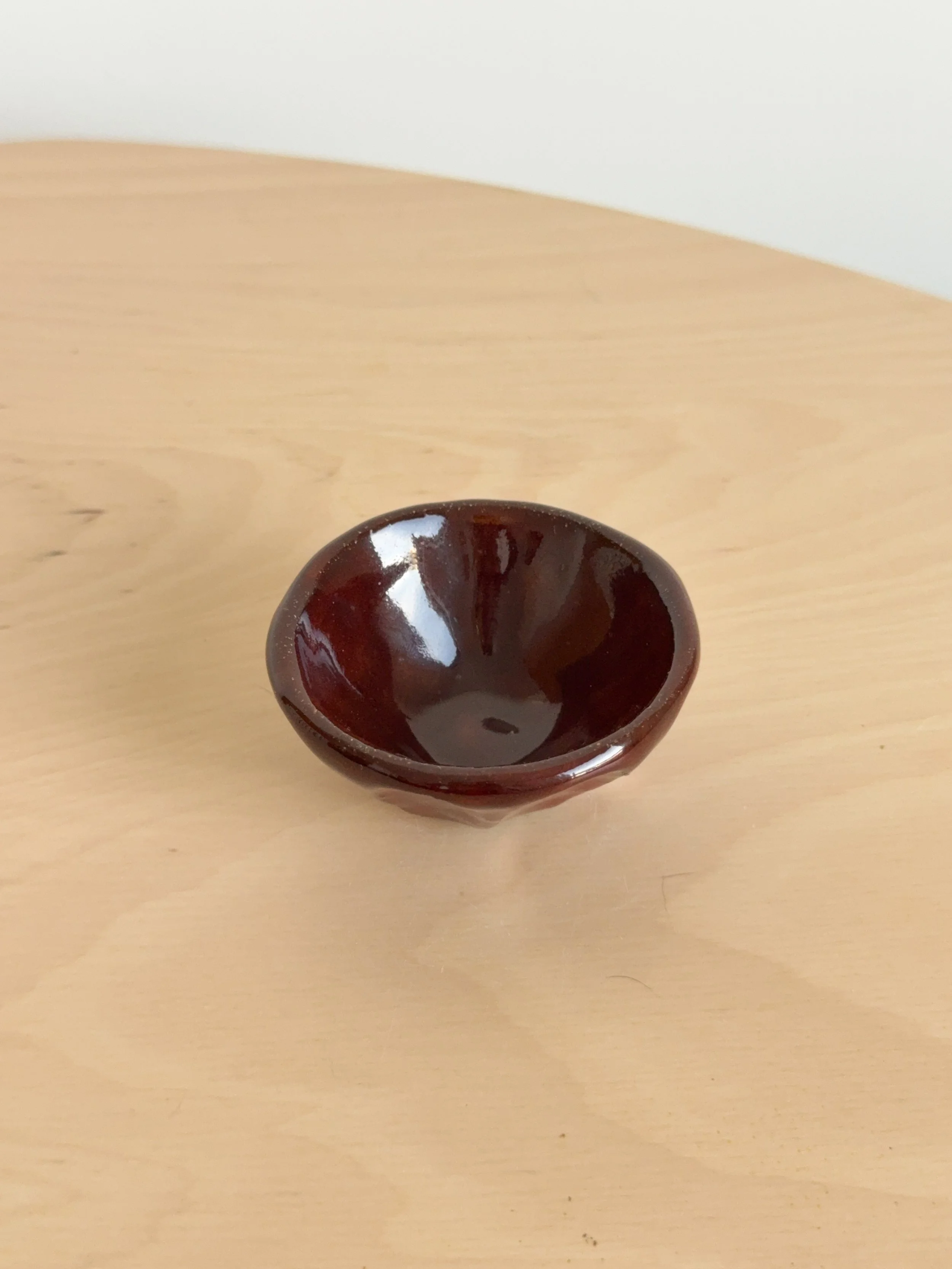 ring dish crimson glaze inside .JPG