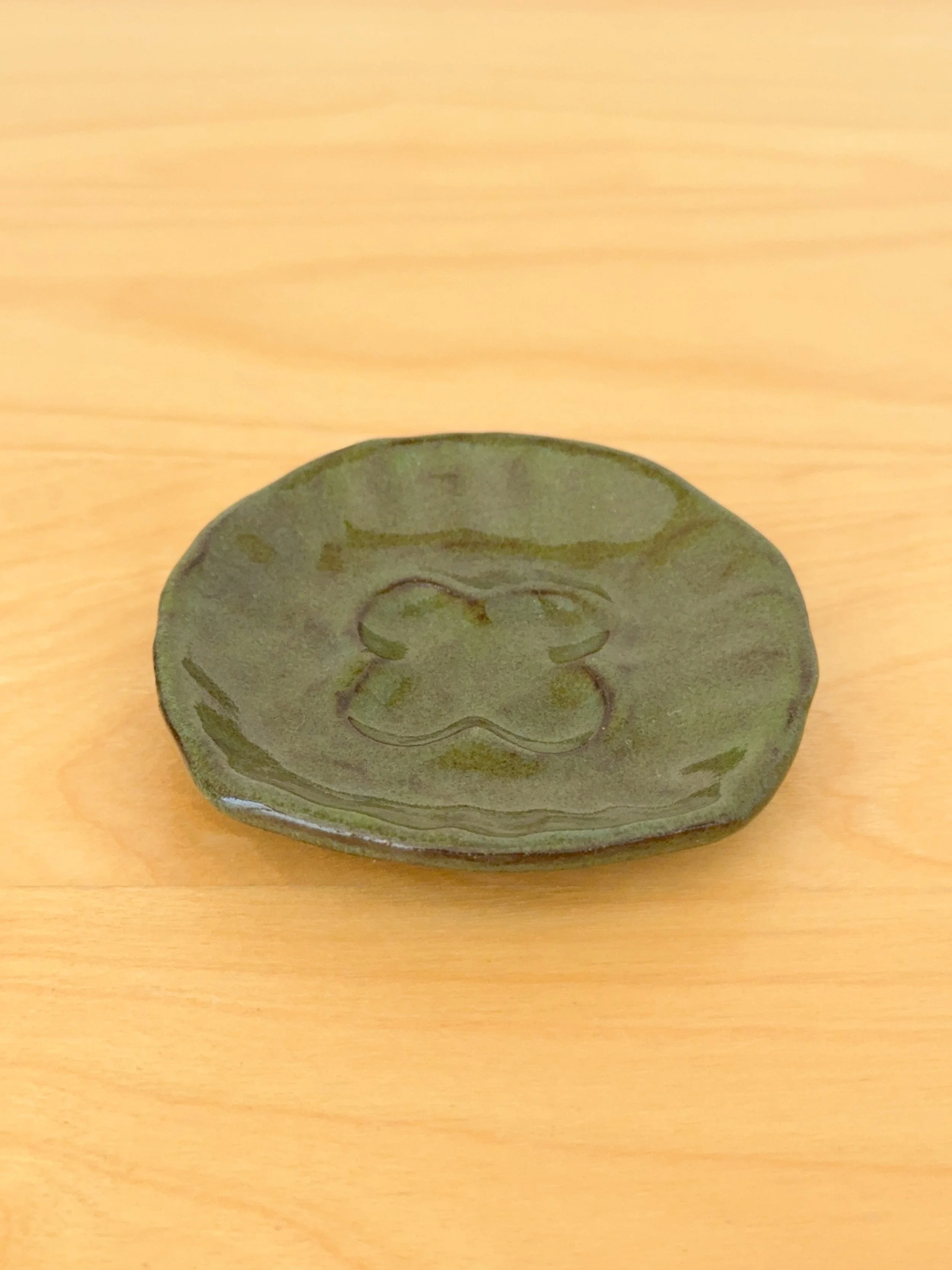 Clover dish by Andrea l. Close up .JPG