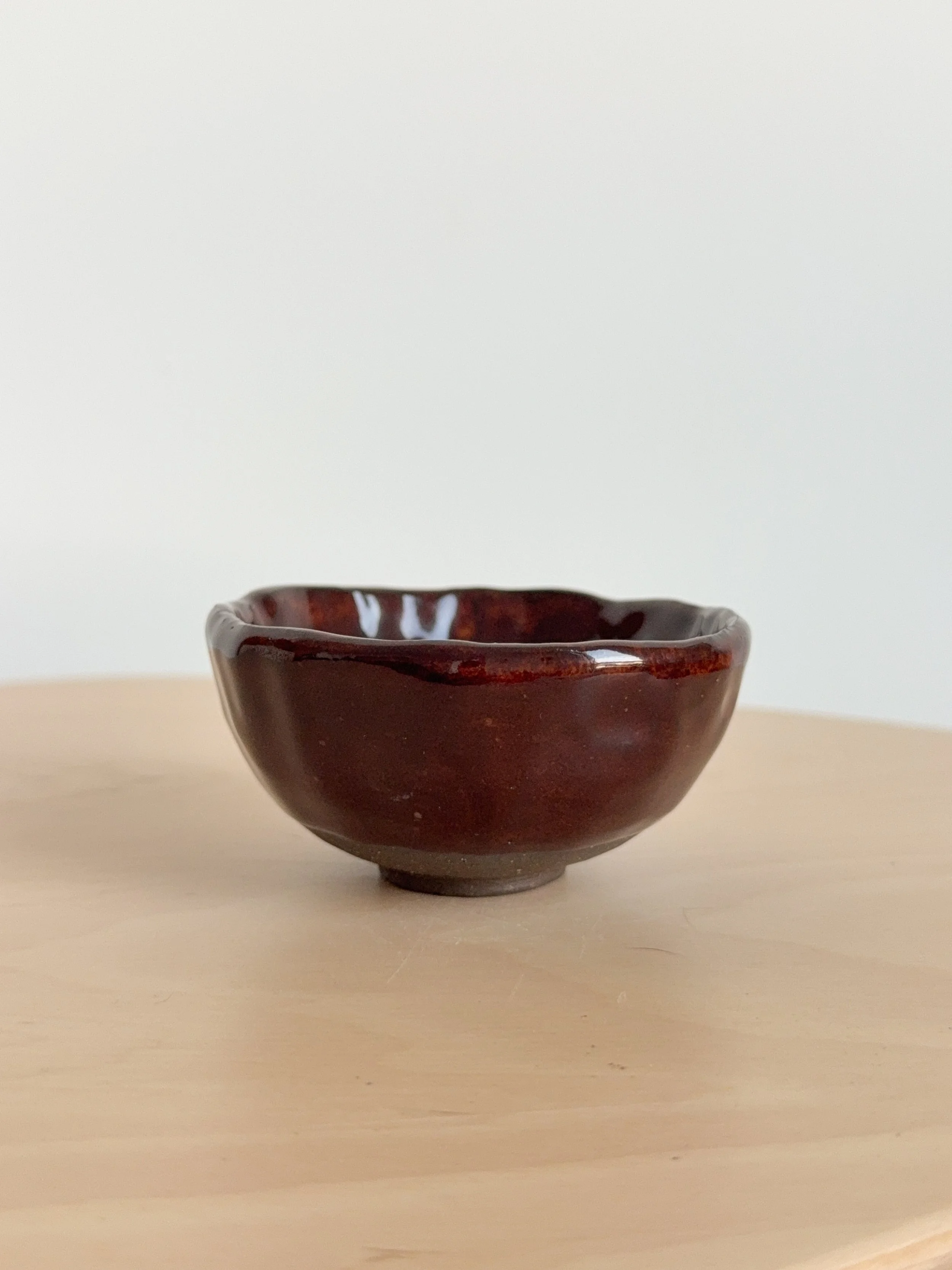 pinch bowl crimson side .JPG