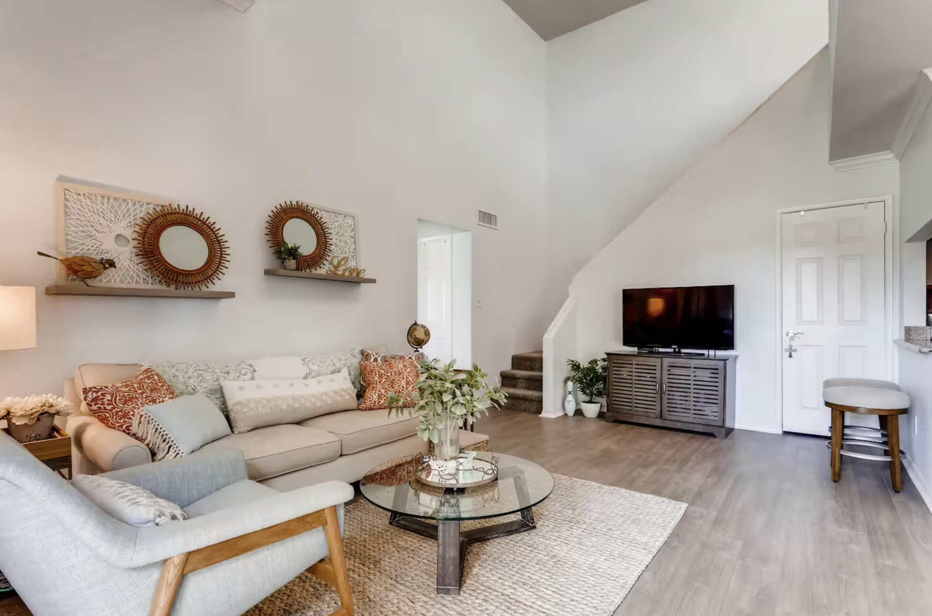 2br 1ba Scottsdale Condo - SEA Getaways Short Term Rental Property Management