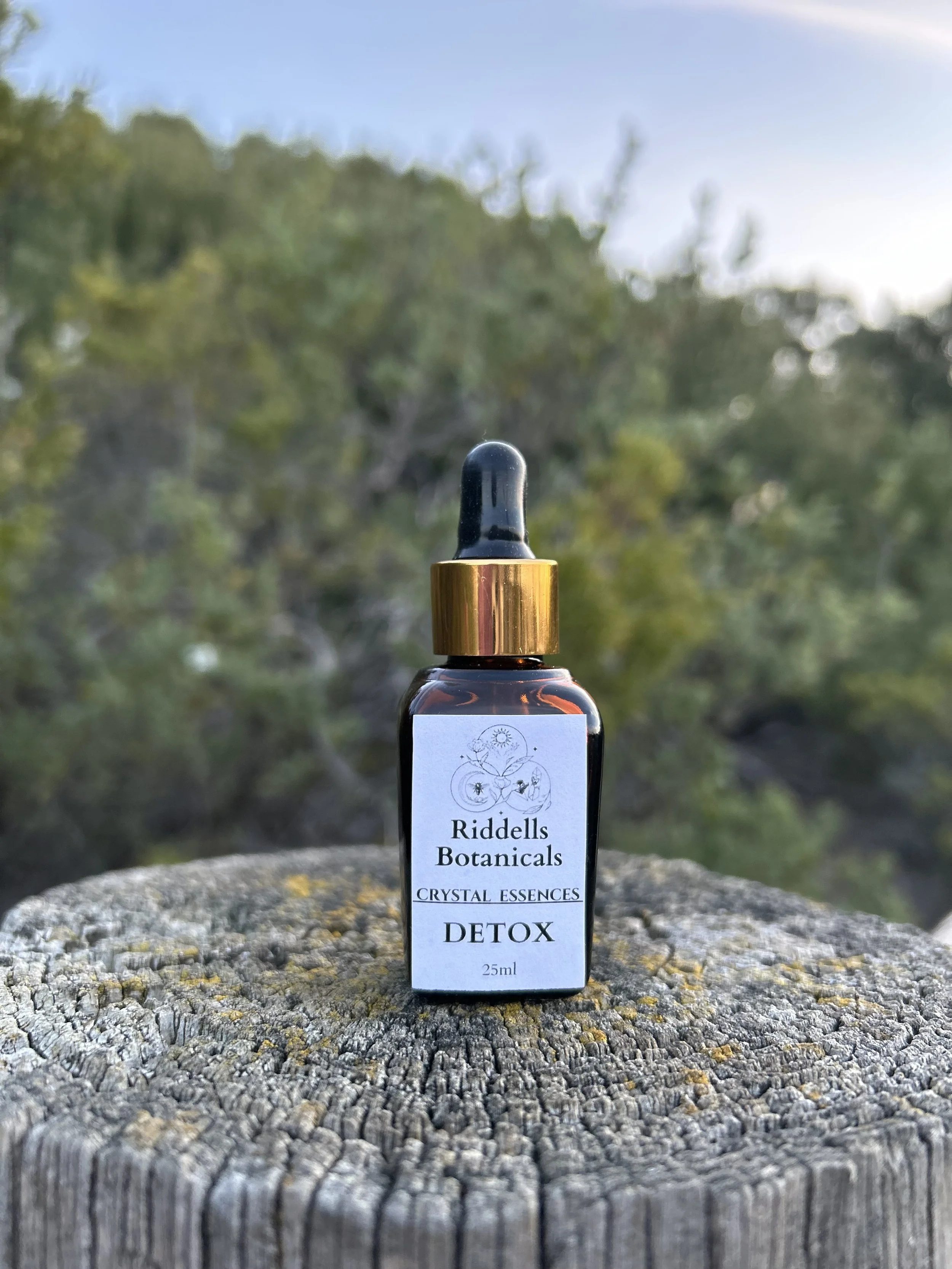 DETOX  Crystal essence