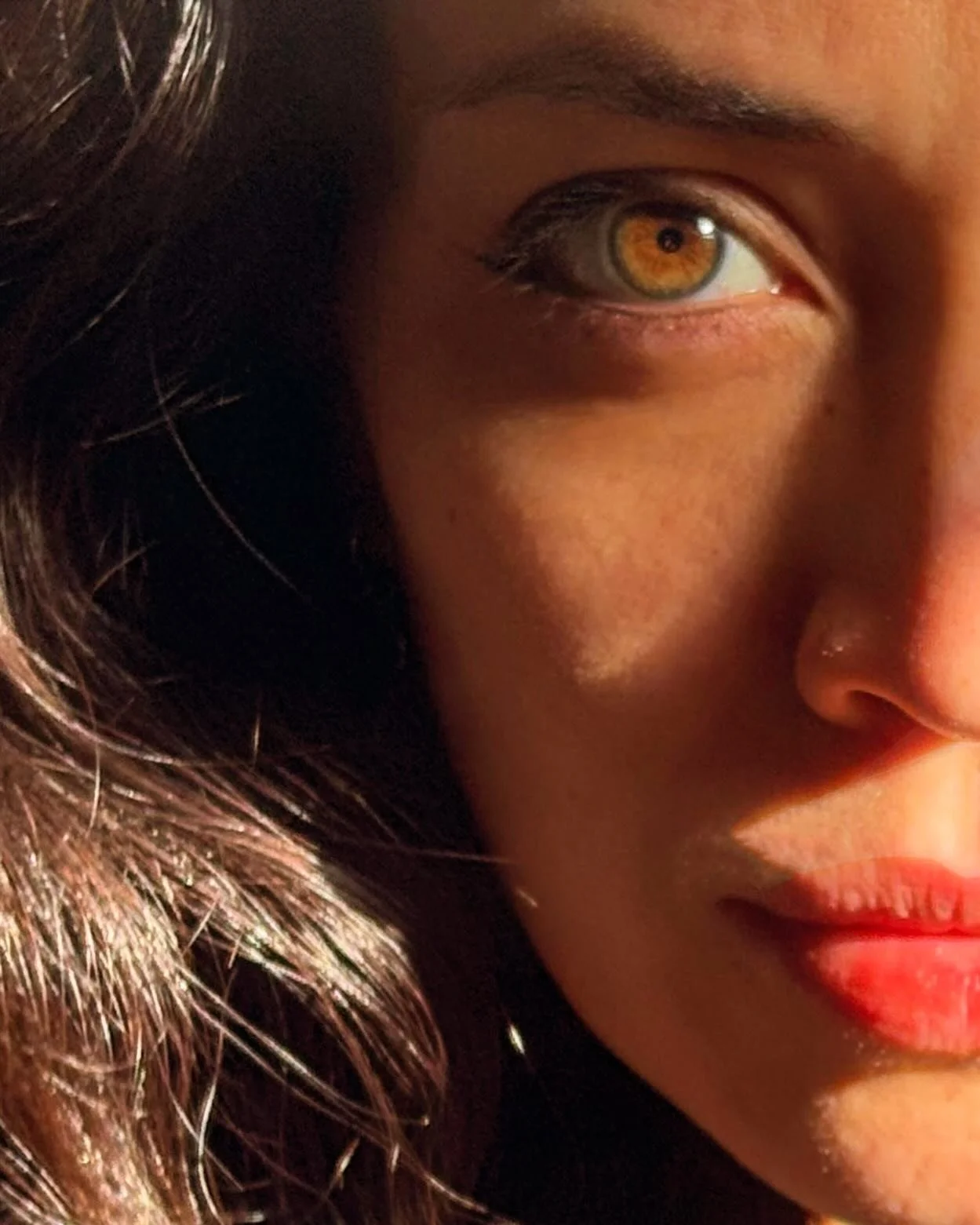 Our first group art show in London is LIVE 😍

MANIFEST CONTENT is a collaborative curation at @thegoodrice_ gallery 98 Robert St, London NW1 3QP, organised by @csm_news @unioftheartslondon 🏆

The exhibit as a whole considers different layers of sel