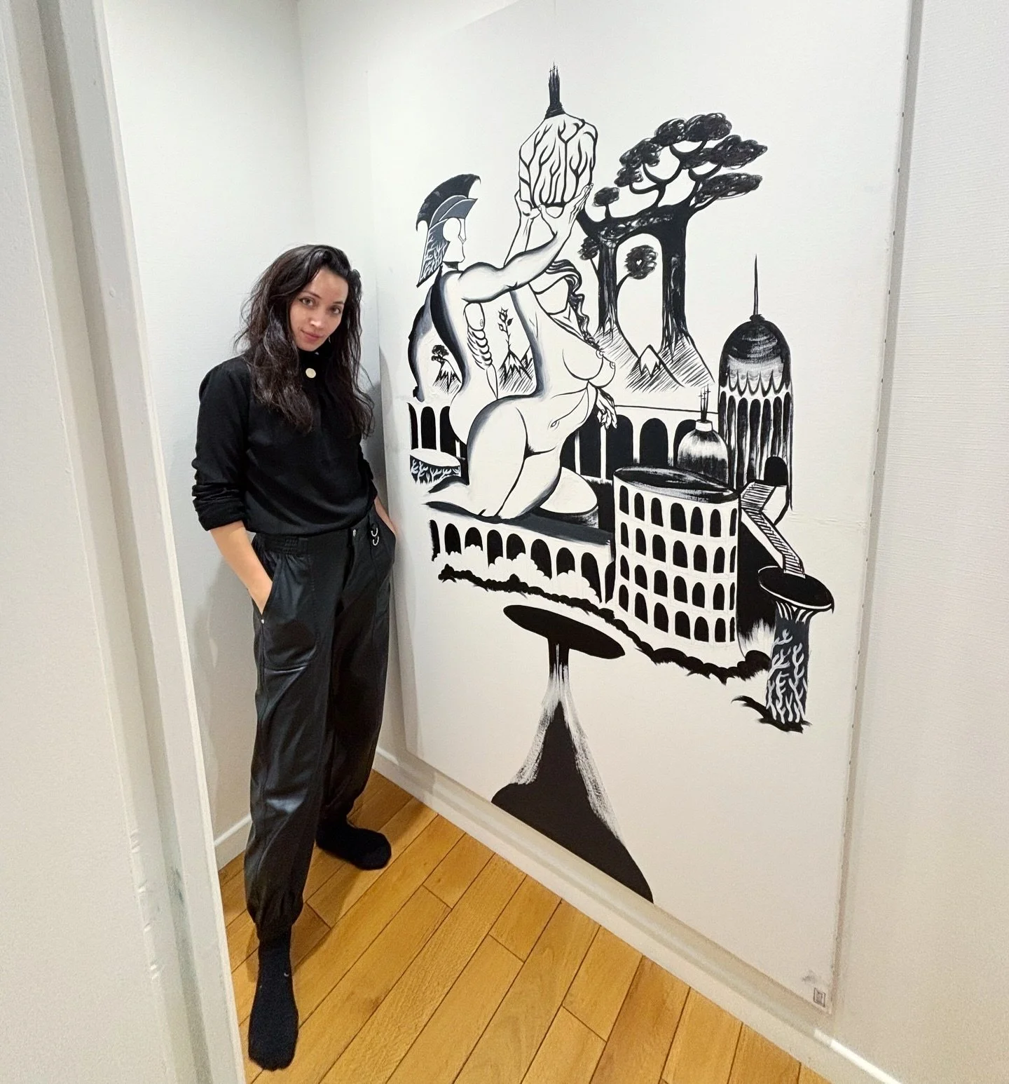 It is always such a pleasure to see my sold artworks again, long after the sale 🥰 thank you and congratulations again on your book launches @miriam_squeo @lucasbgnascimento &amp; a great evening @disco.victor @florianchmnt 💫 

Throwback to our art 