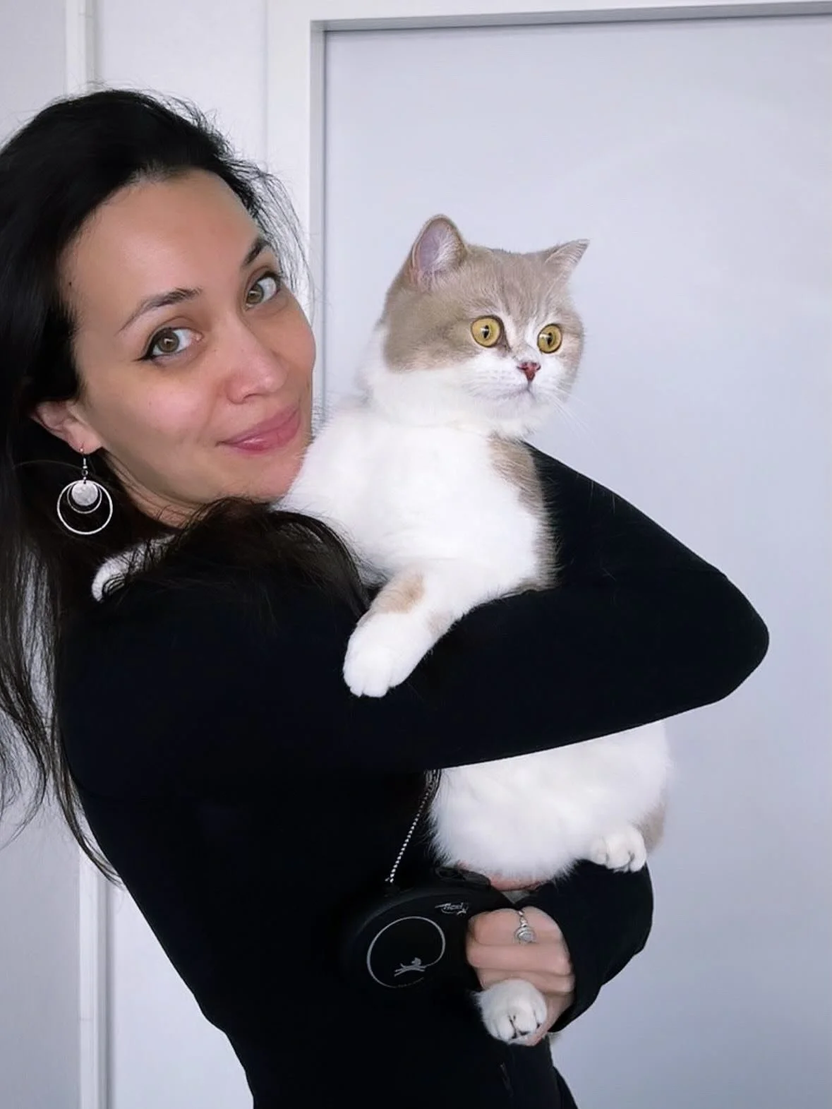 Okay, it's official = @crea_omneseducation is the best creative business school in the world 🇨🇭 

My students rock, the teams rock, @trinitygoldeneye loves it, the Sun actually comes out sometimes, and the art scene in Geneva is very much getting t