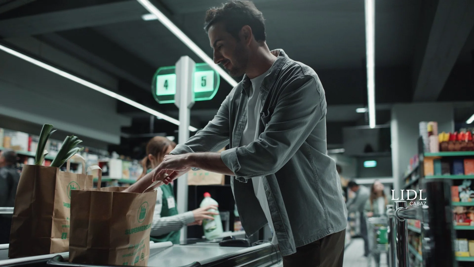 LIDL - PASCOA - Frame.jpg