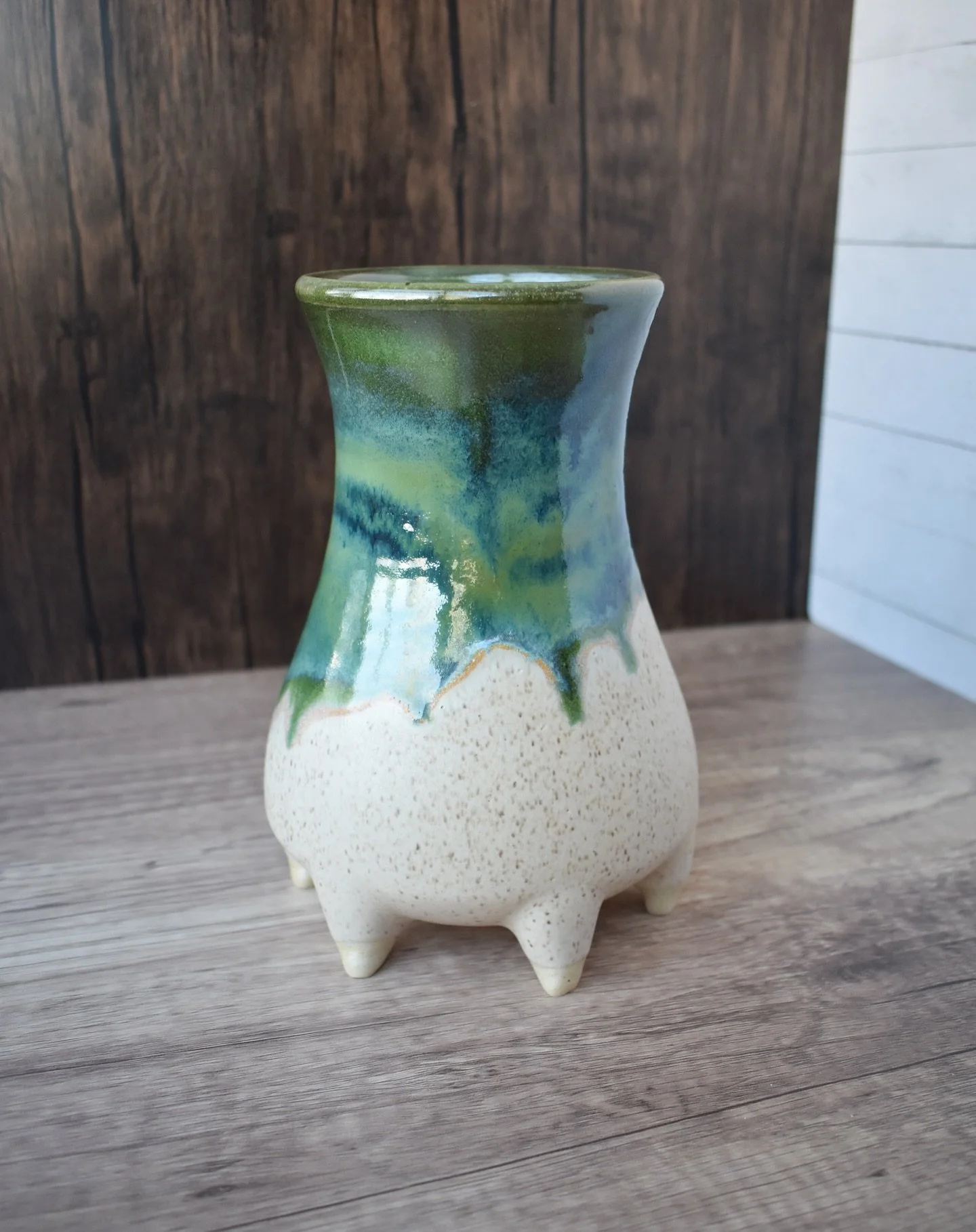 more of this glaze cause i&rsquo;m seriously obsessed 🤩

available at @thefactoryartmarket today and tomorrow!

{ pottery , handmade , art , ceramics , shop small , shop local , market }