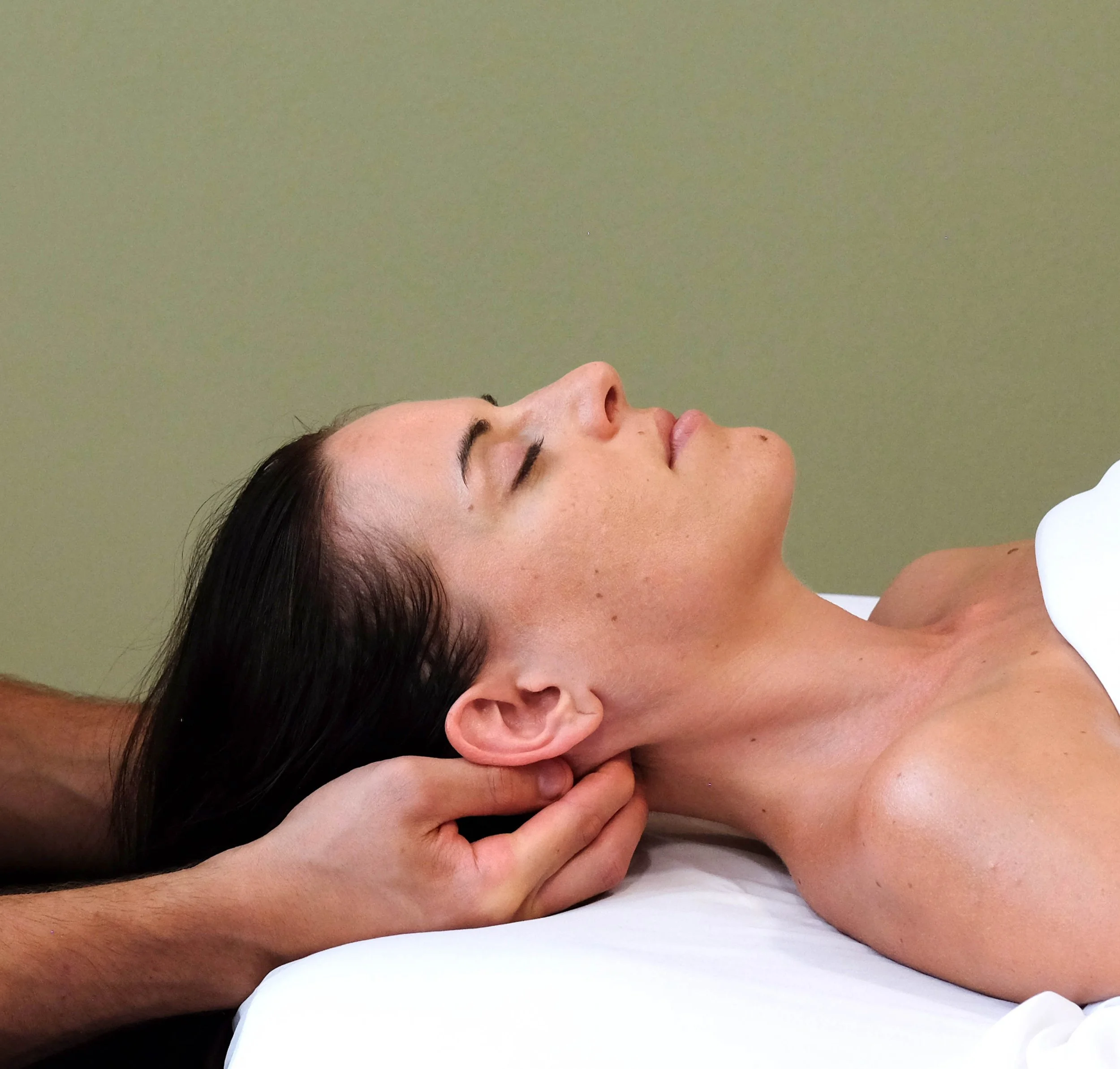 LEMI Neck Massage.jpg