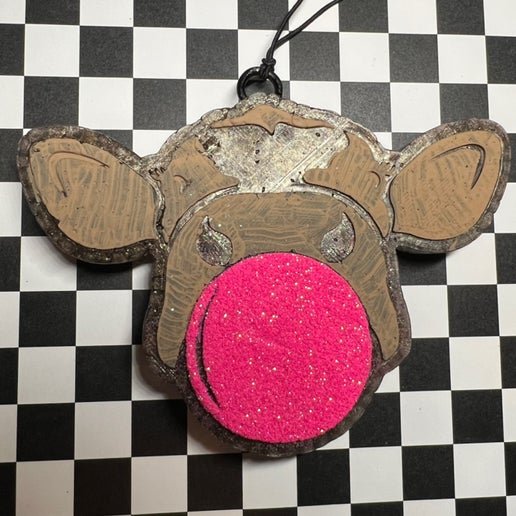 bubblegum cow.jpeg