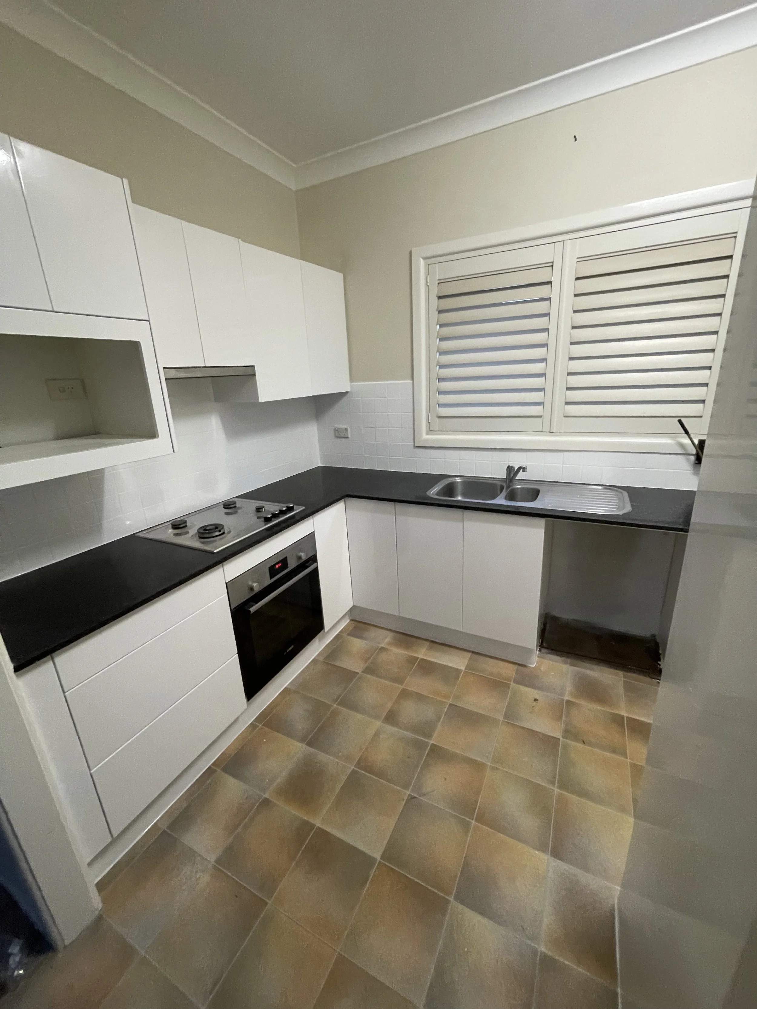 Full kitchen resurfacing by SDR Renovations Sydney NSW