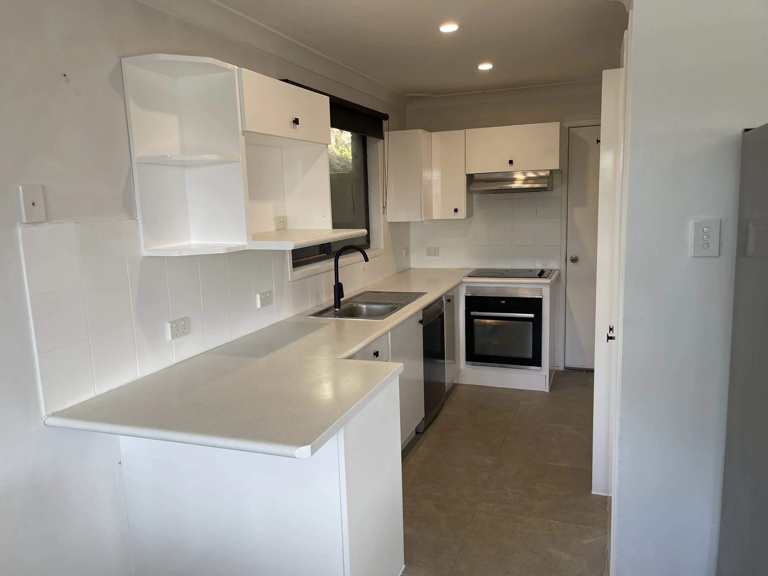 Kitchen and benchtop resurfacing by SDR Renovations - Sydney NSW