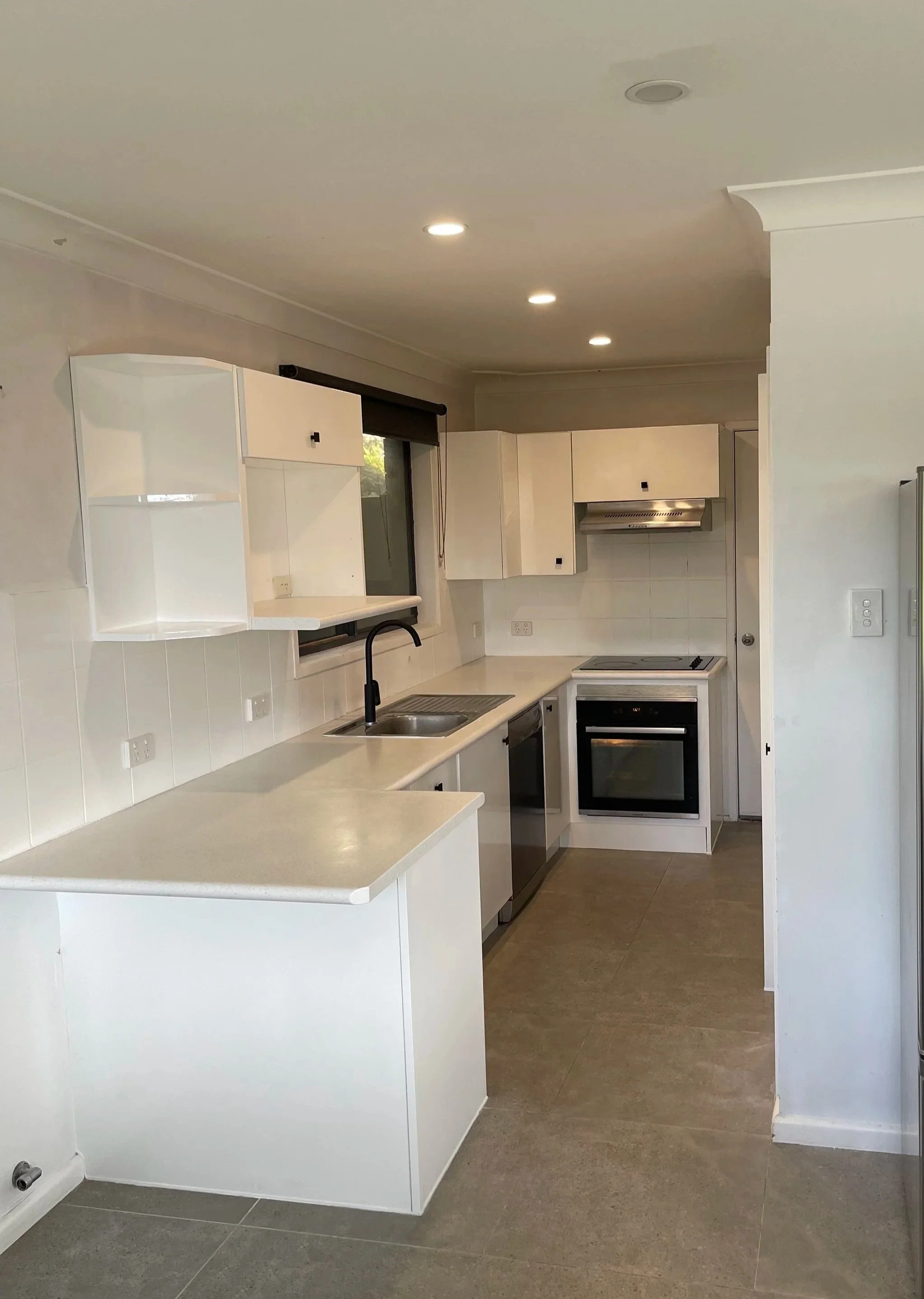 kitchen resurfacing by SDR Renovations in Sydney NSW