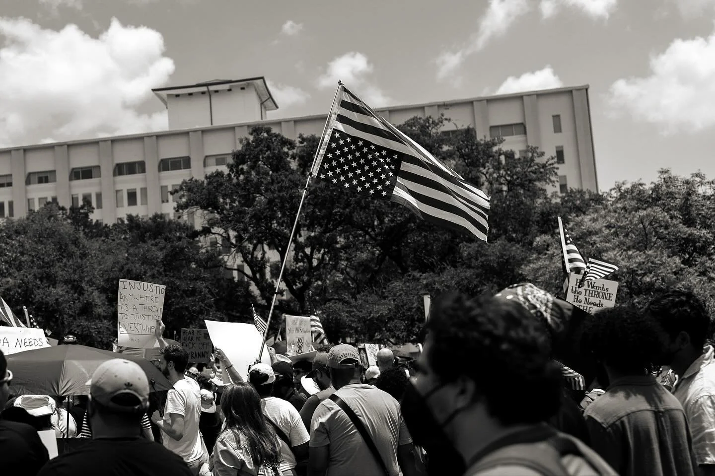 We don&rsquo;t hate America, we hate the current administration and their actions. It&rsquo;s pretty simple. #nokings