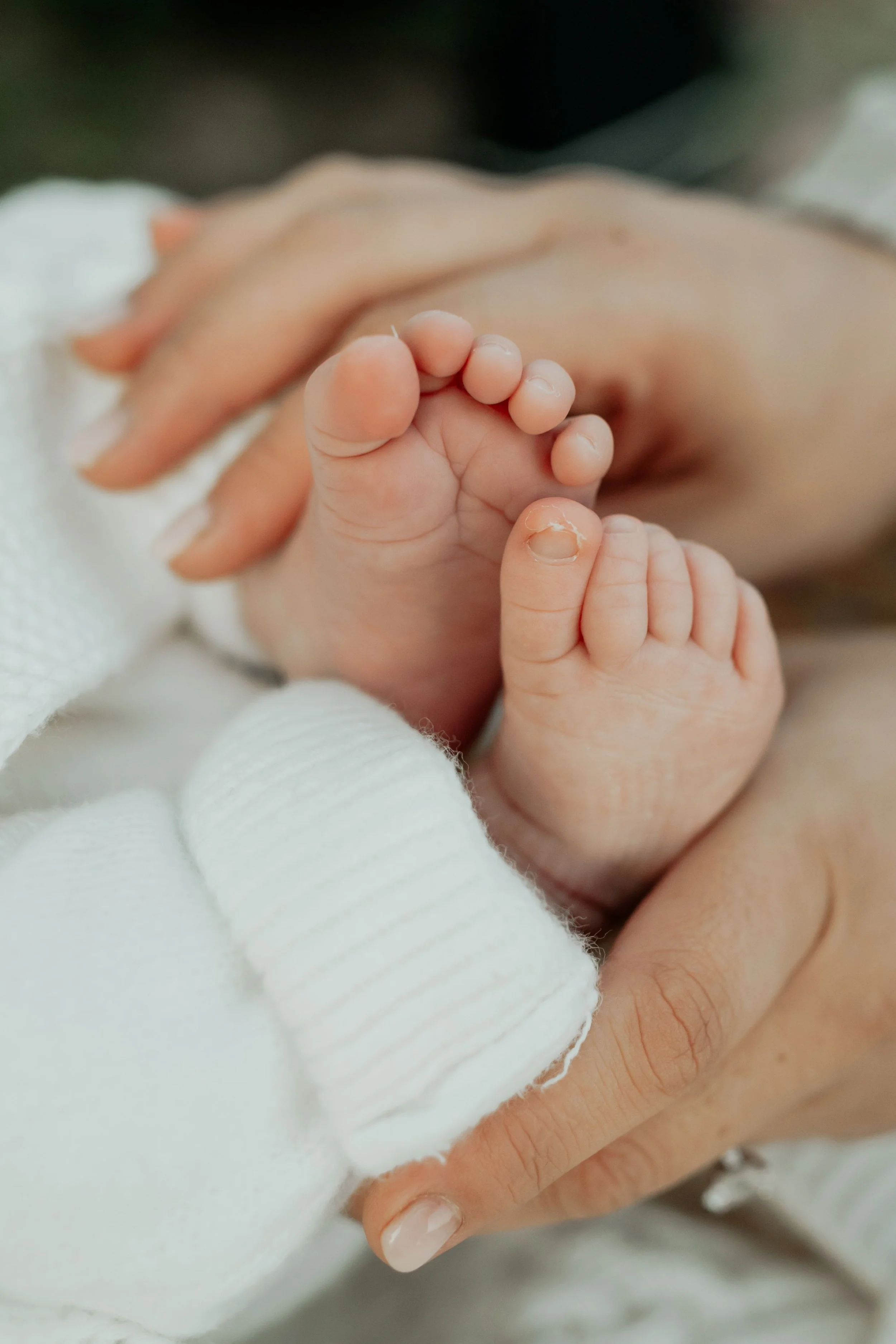 Natural Newborn Photography Captured by Bek.jpg