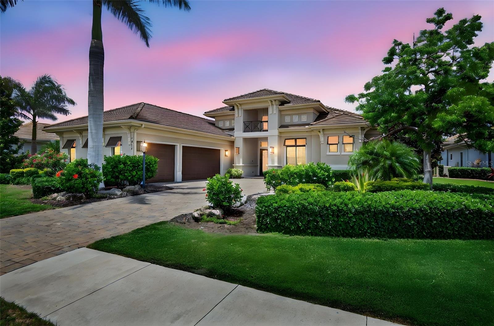 4931 BENITO CT Pool Home
Price: $1,999,999
SqFt: 3,044
Beds: 4
Baths: 5
OH Date: 07/12/2025
OH Time: 1:00PM-3:00PM