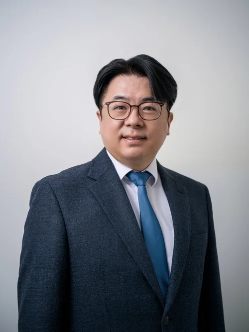Youngsoug Chang