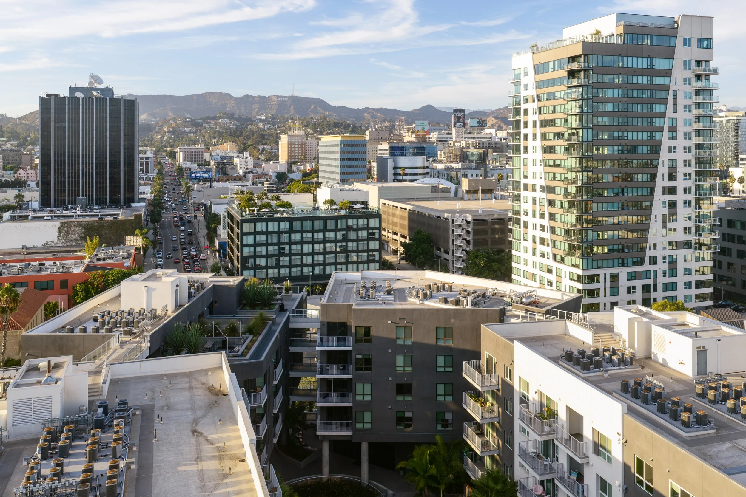 Rise Hollywood-1331 N Cahuenga Blvd-5.jpg