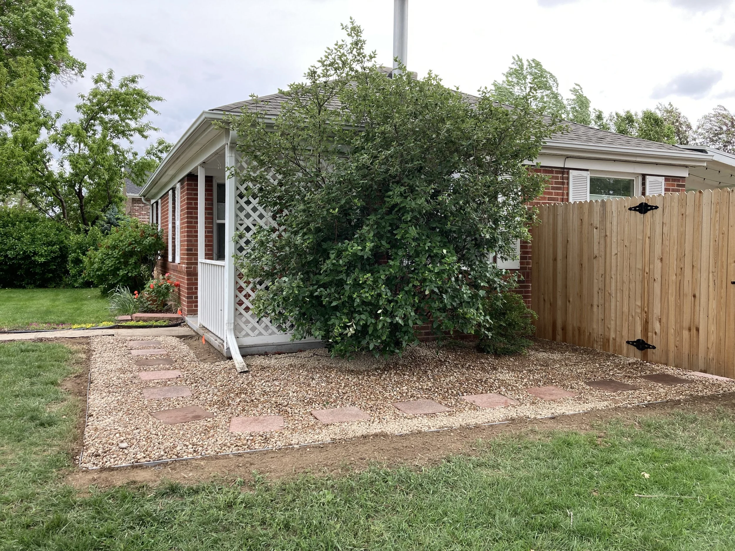Landscaping Xeriscape and Fence