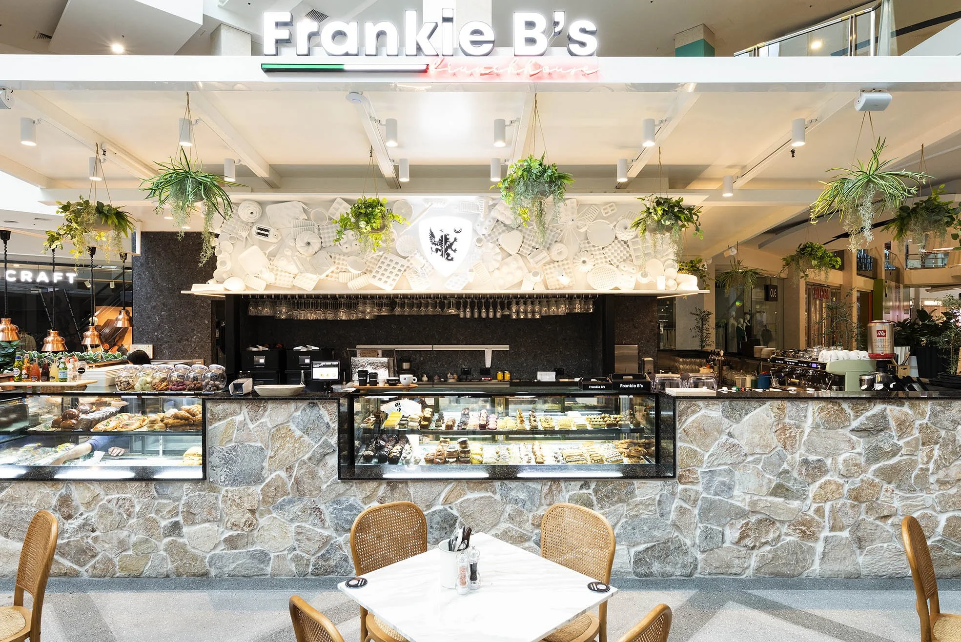 25FrankieBs_240223.jpg