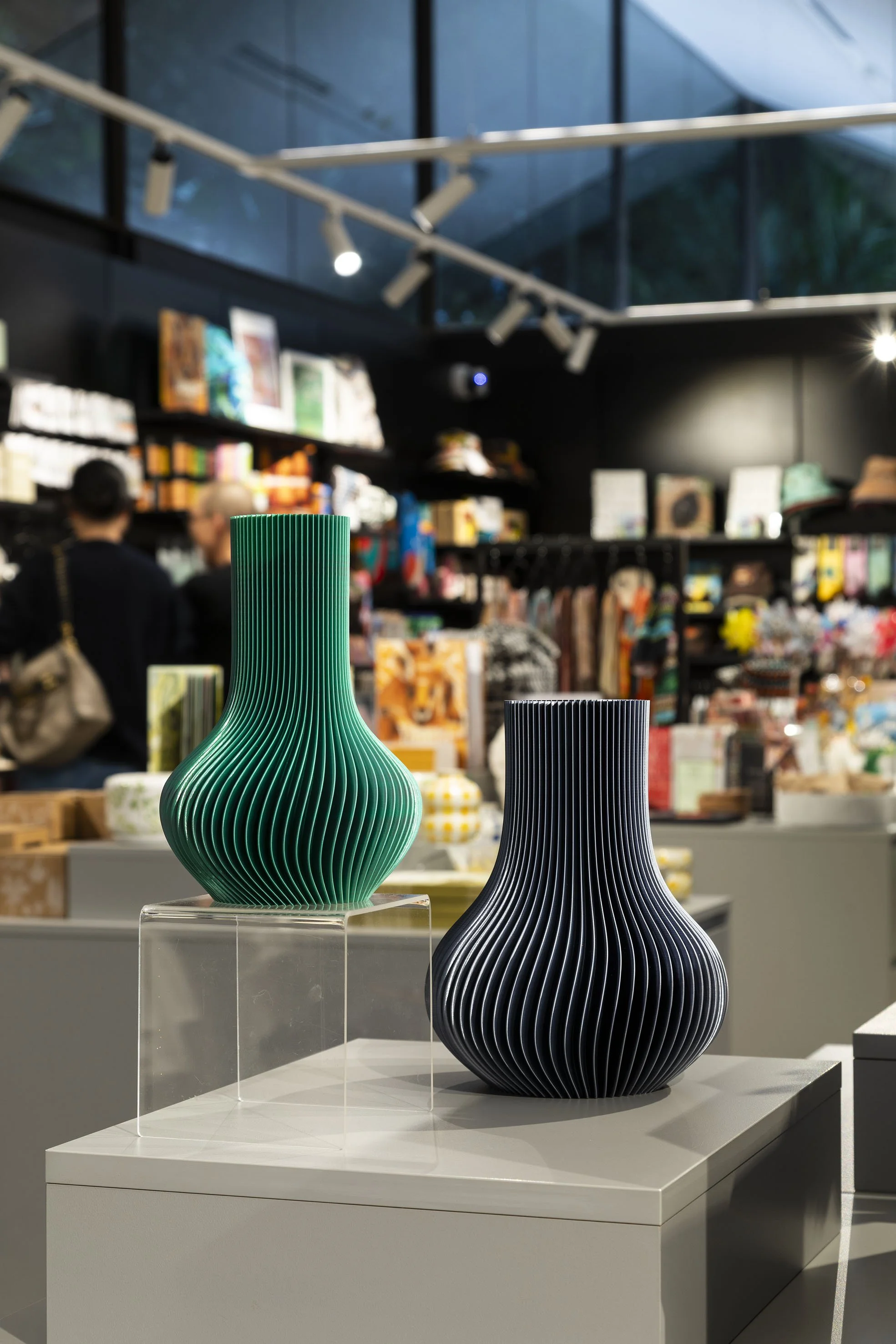 4_BotGardensShop_180626.jpg