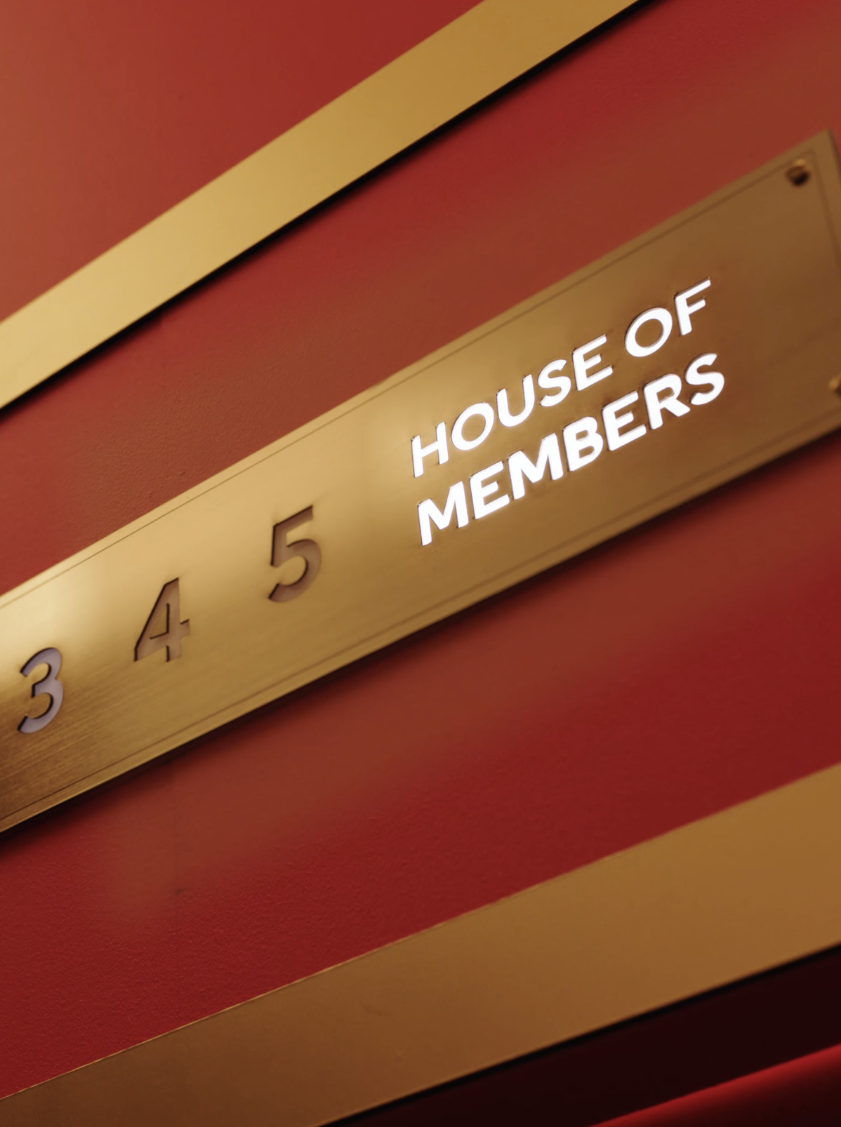 H&M House Of Member 3.png