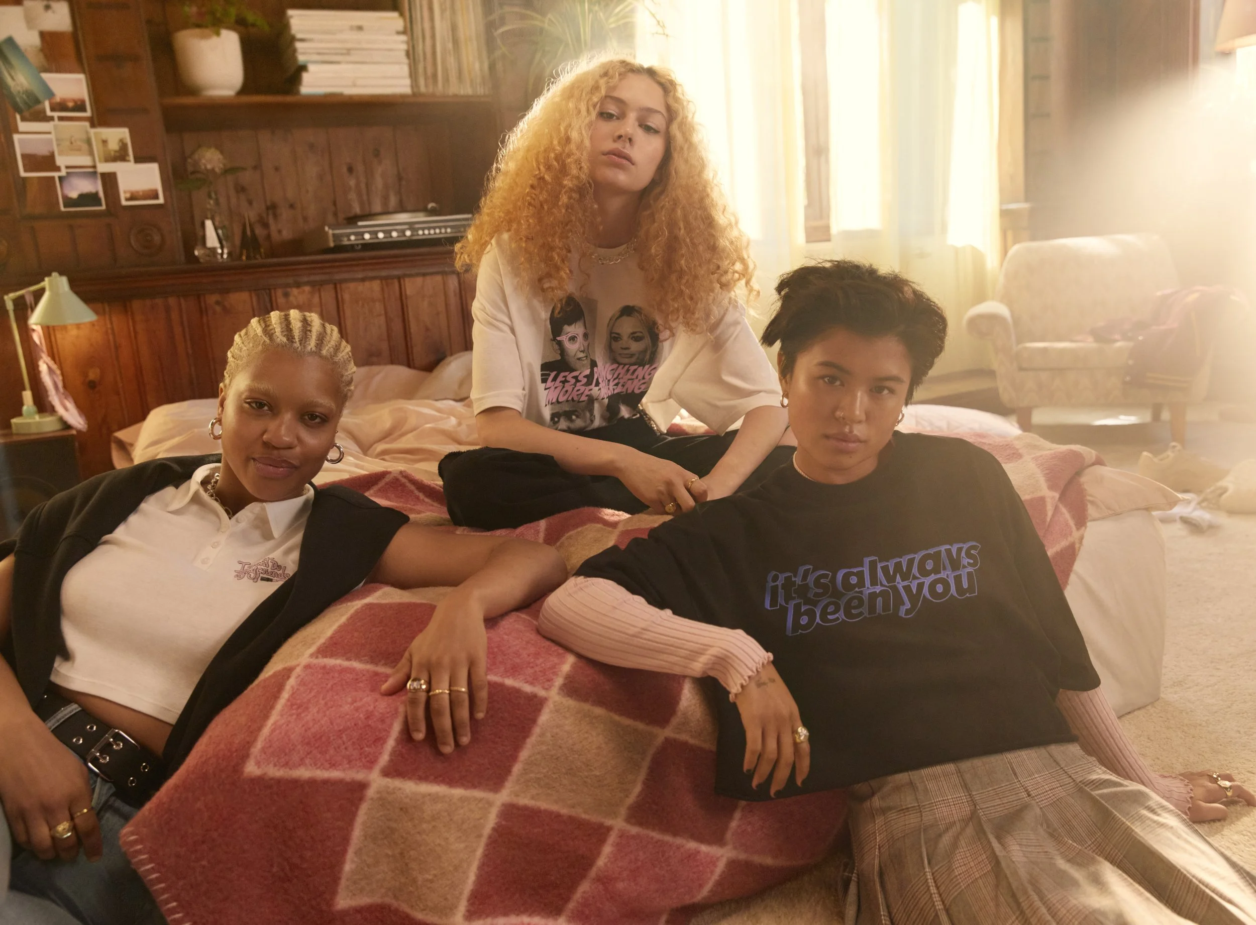 H&M x SEX EDUCATION 1.jpg