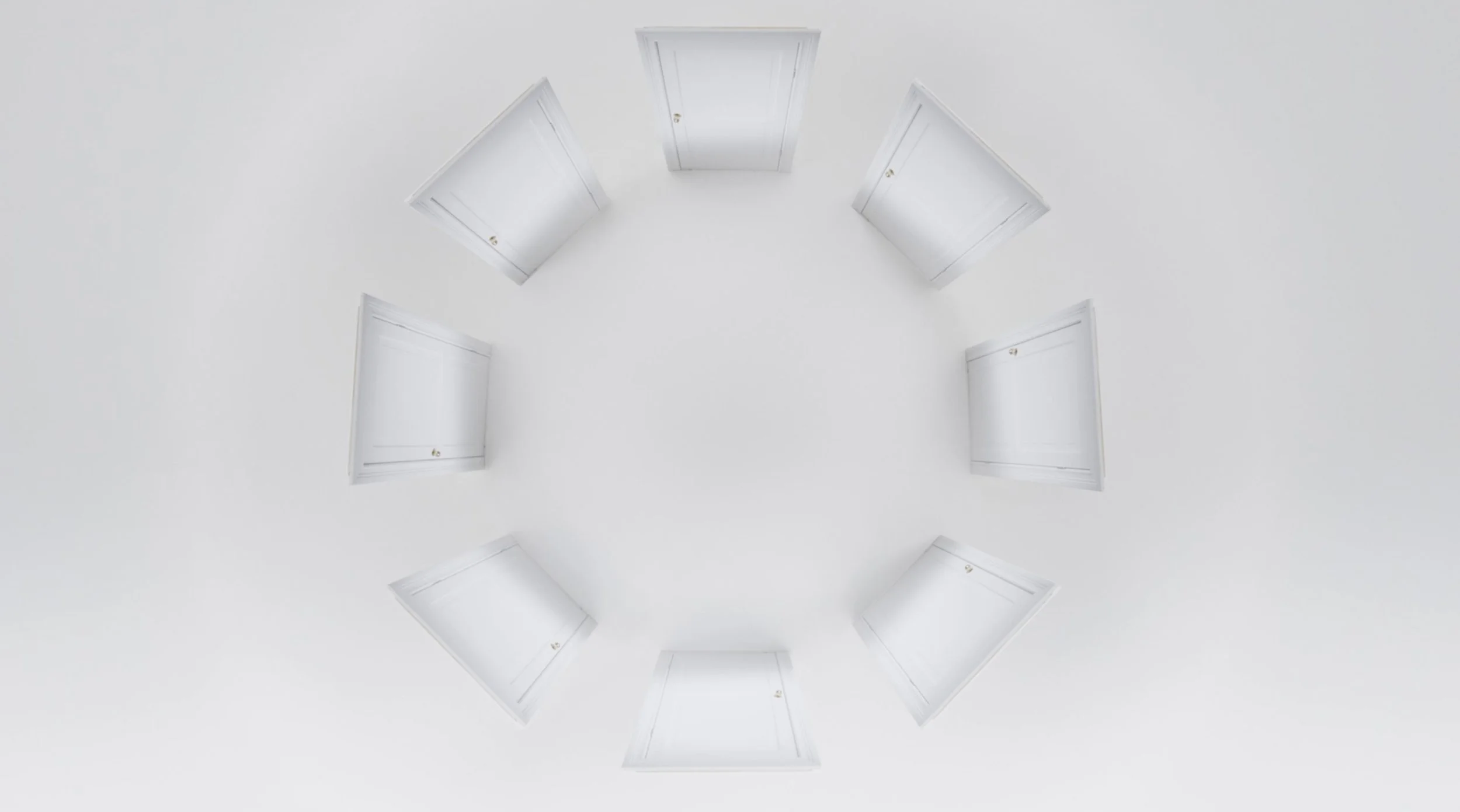 H&M Doors Still 2 kopiera.jpg