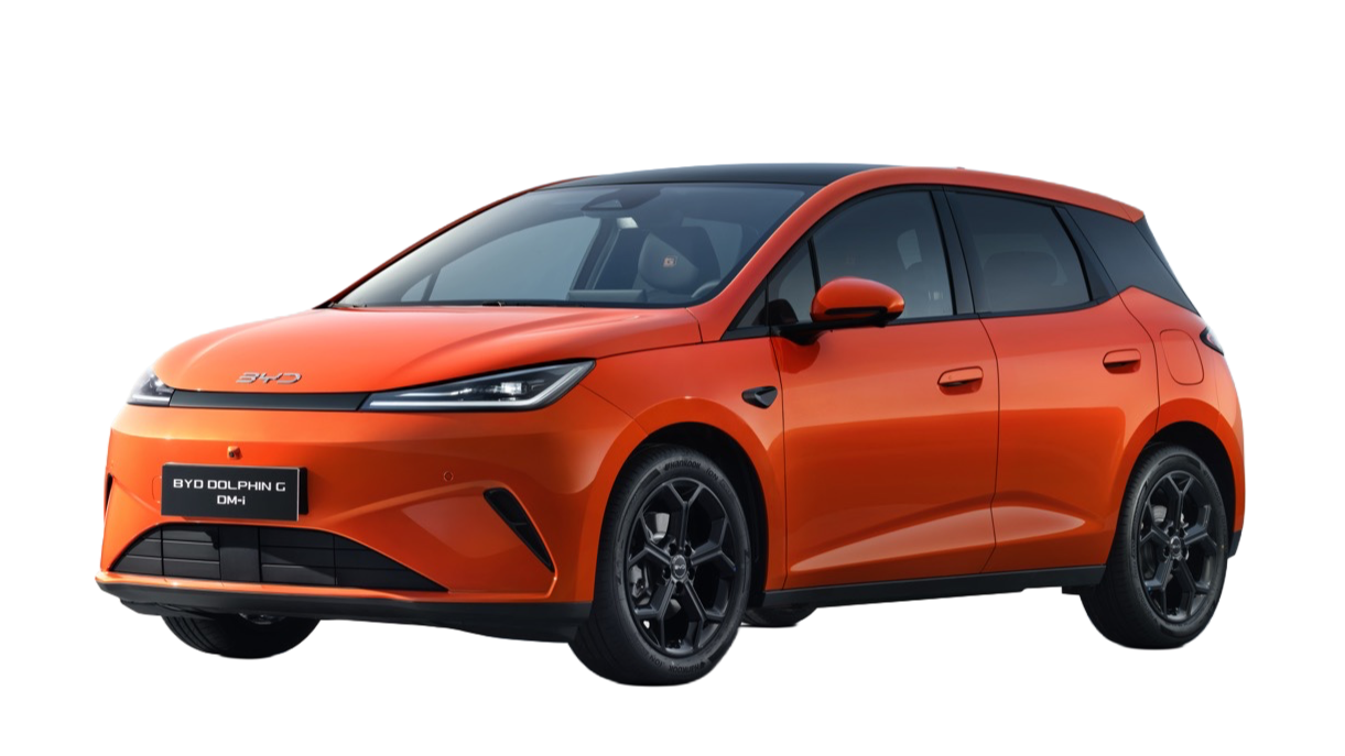 BYD Dolphin G w kolorze Orange Sunset widoczny od przodu pod kątem 45 stopni.