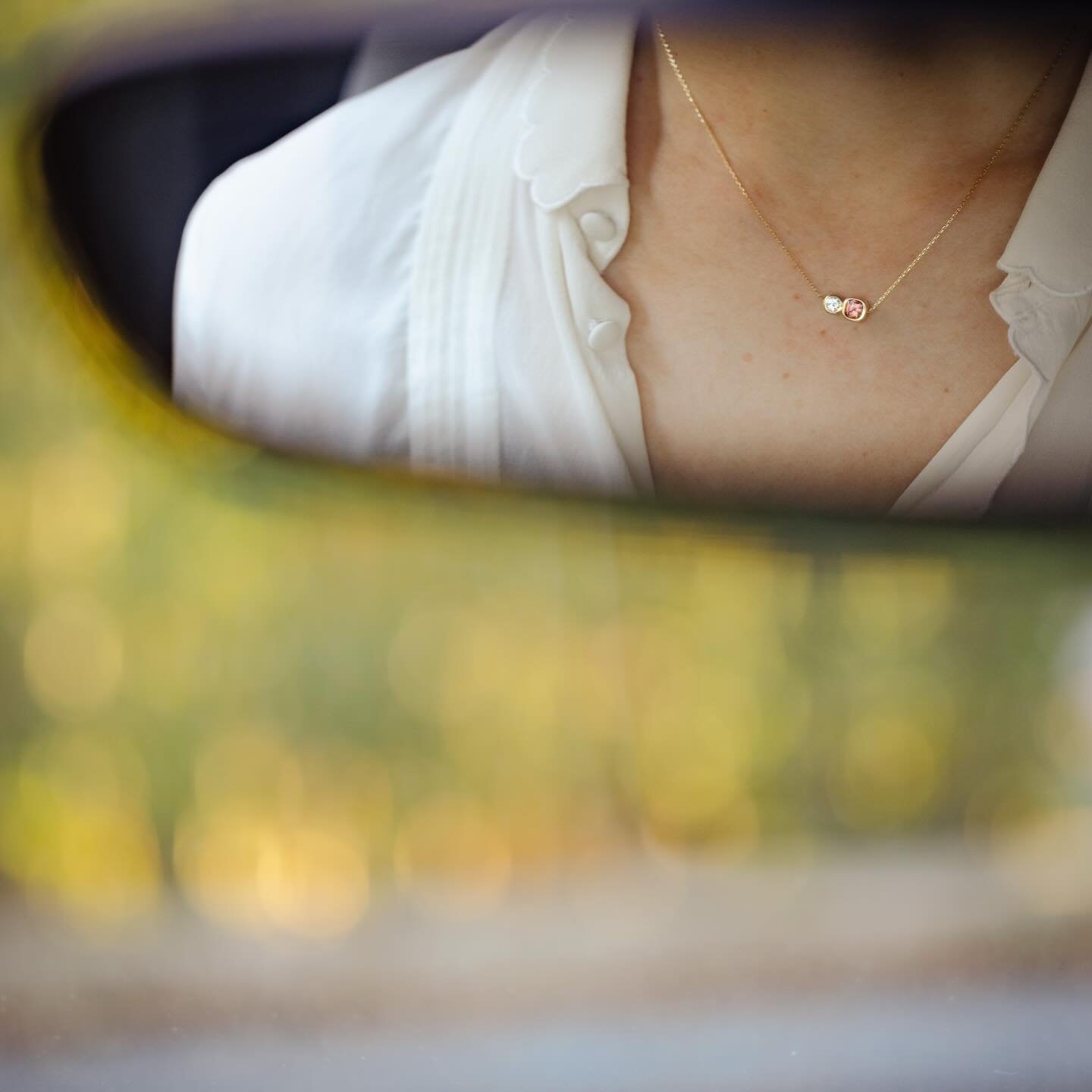 Certaines couleurs ont ce pouvoir de magn&eacute;tiser l&rsquo;&oelig;il et c&rsquo;est le cas des cinq tourmalines roses de la Collection Capsule : une s&eacute;rie de cinq pierres taille coussin, toutes mont&eacute;es en duo avec un diamant rond da