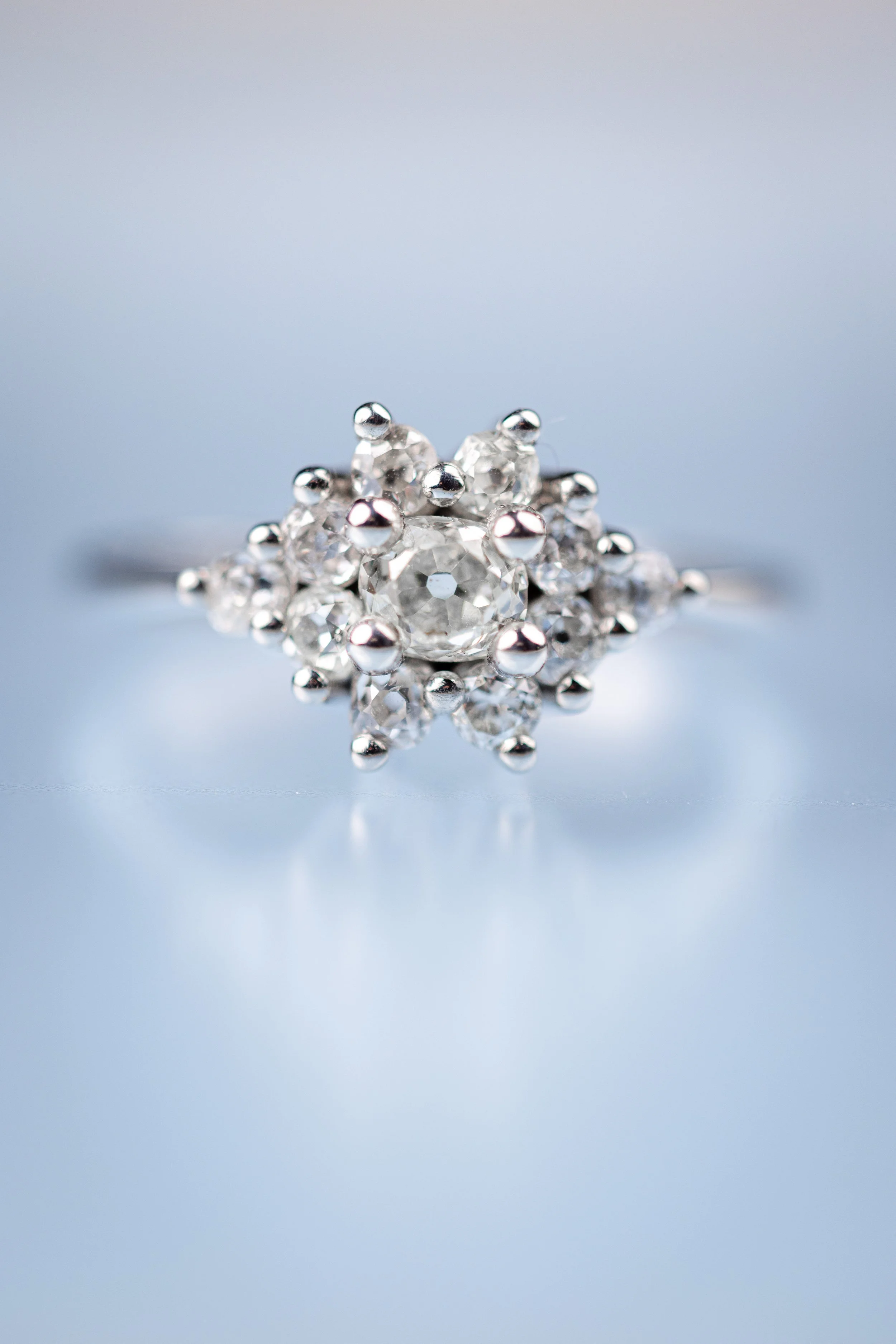 Bague sertie de diamants taille ancienne issus d'une broche de famille, Claire d'Anne Montpellier