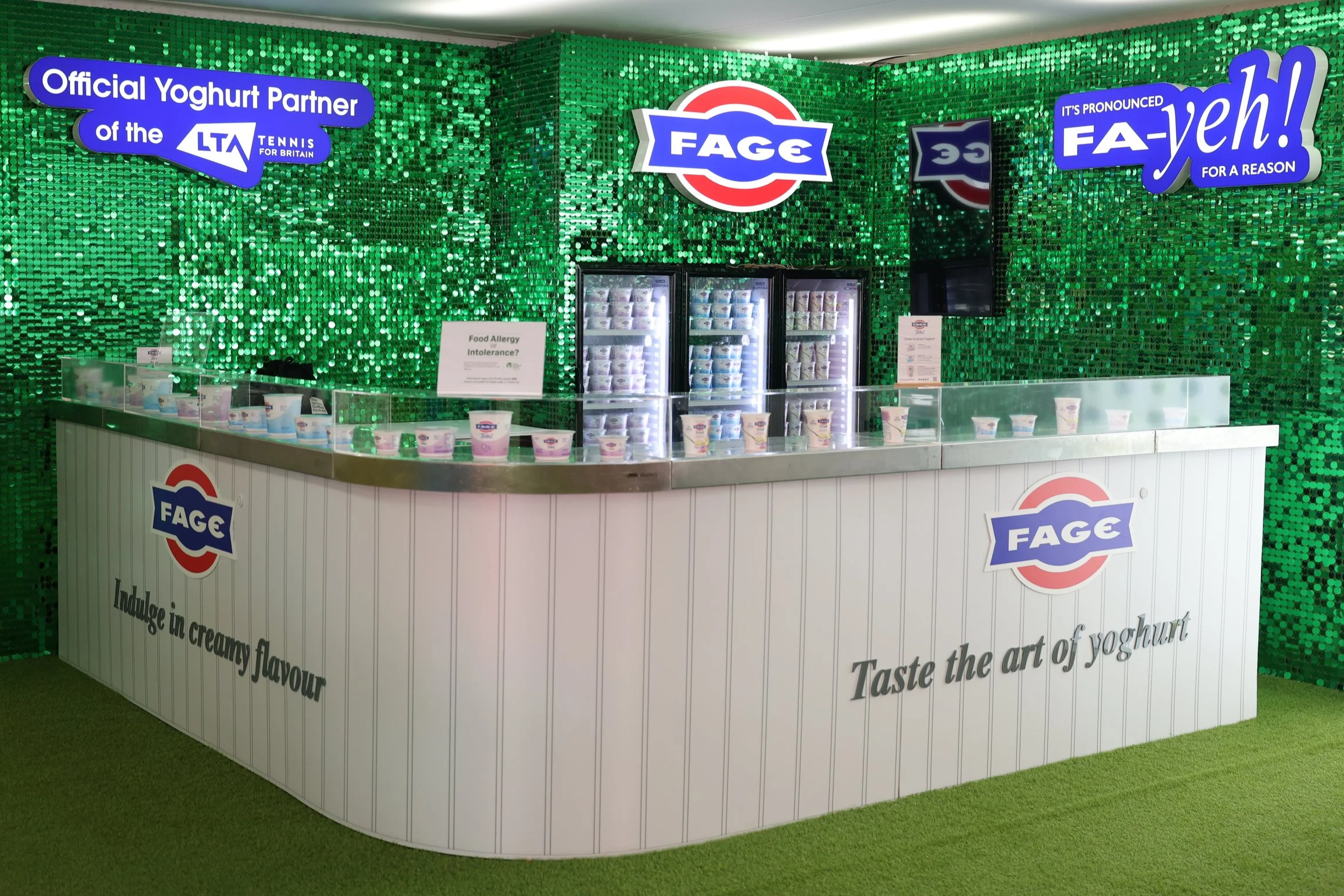 FAGE Sampling Stand