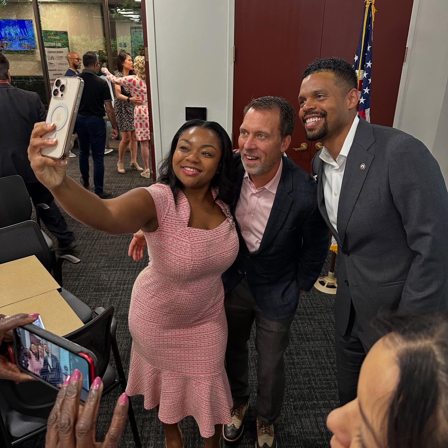 Great discussion with @atlantarealtors and my friend and Atlanta City Council President @dougship. Building healthy communities requires delivering exceptional basic needs &mdash; housing, education, healthcare, etc. &mdash; across our entire City an