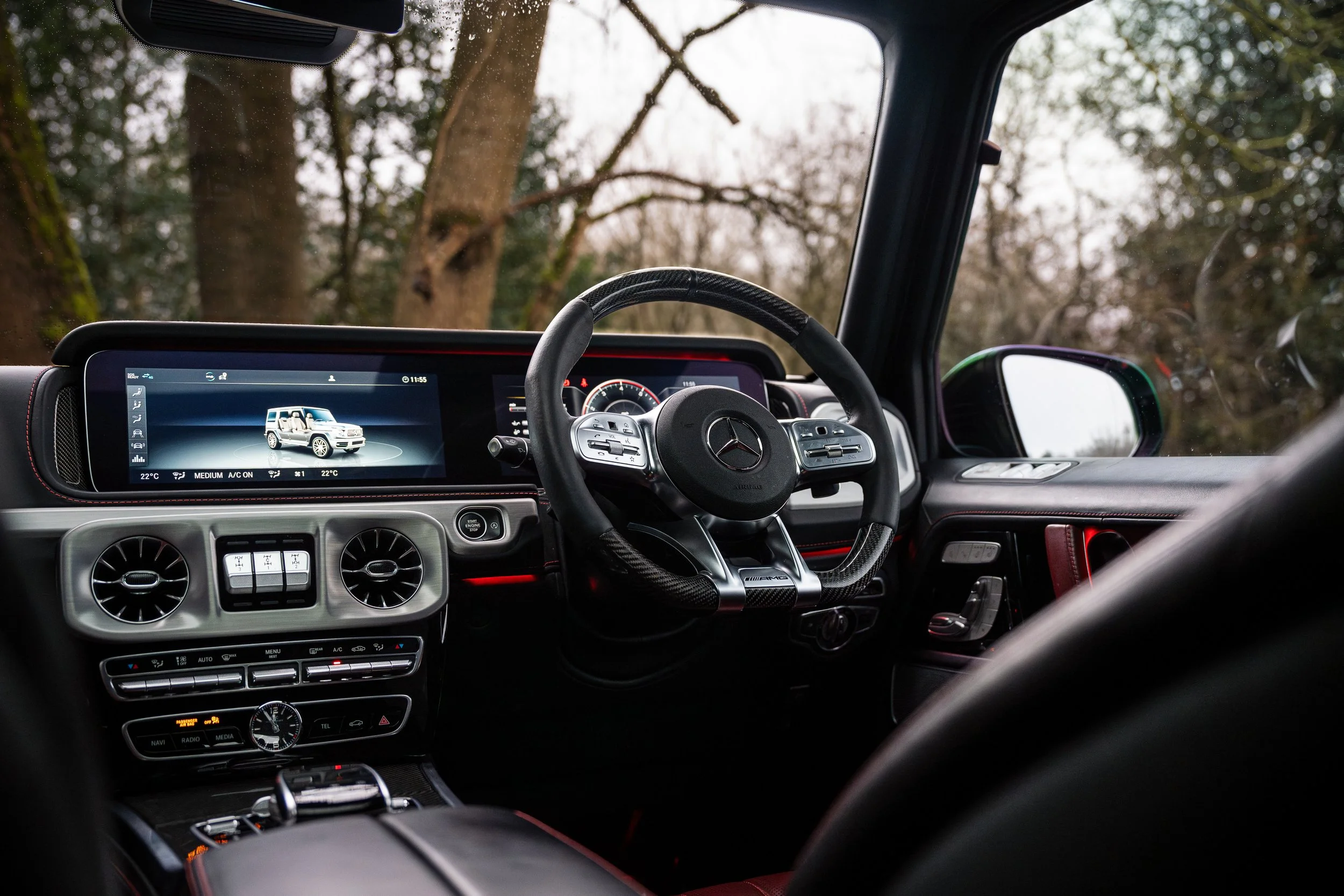 250211_FCH_OU22WMG_Stock_Interior_13.jpg