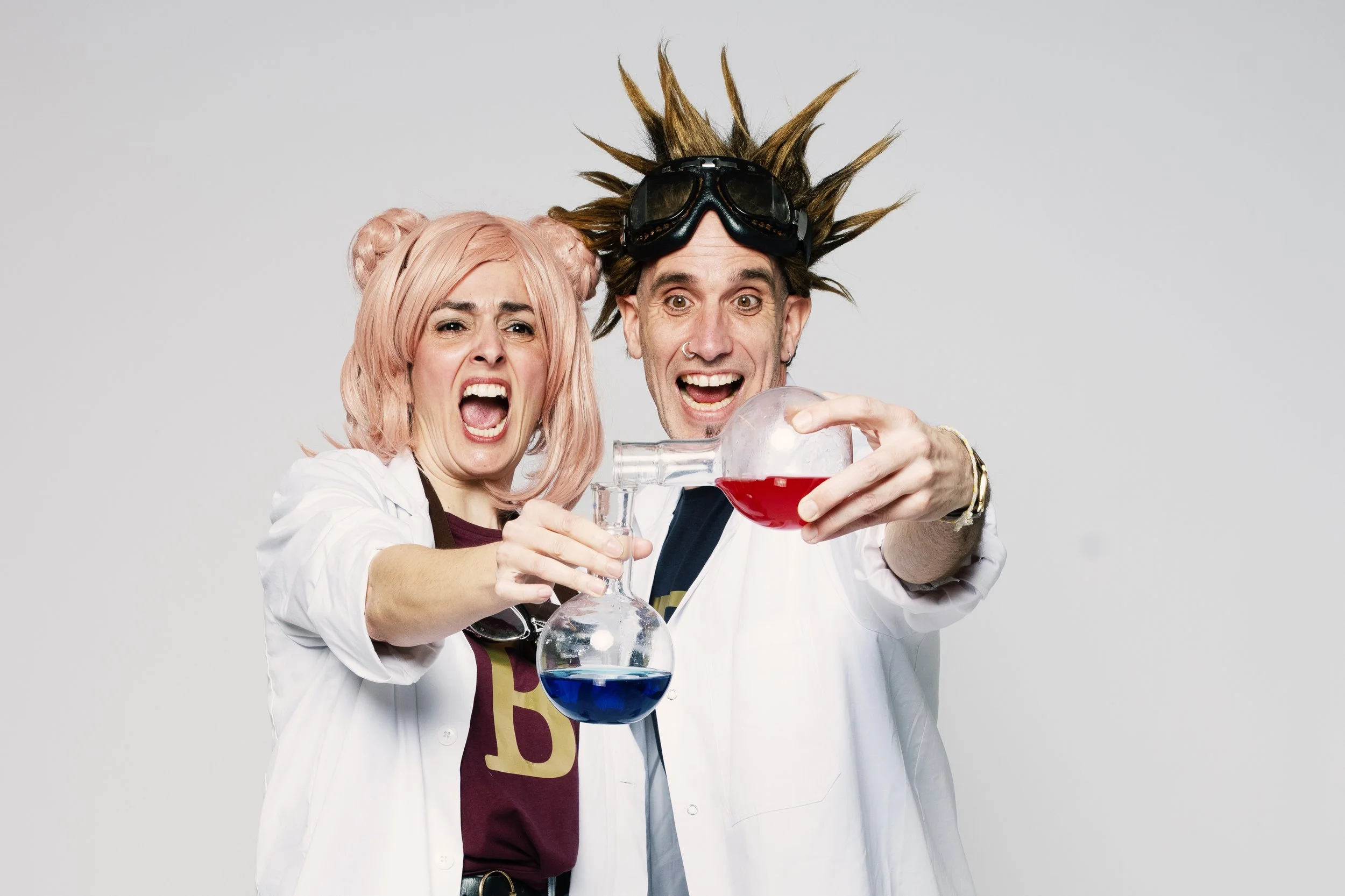 PROFESORA & PROFESSOR BUMMBASTIC