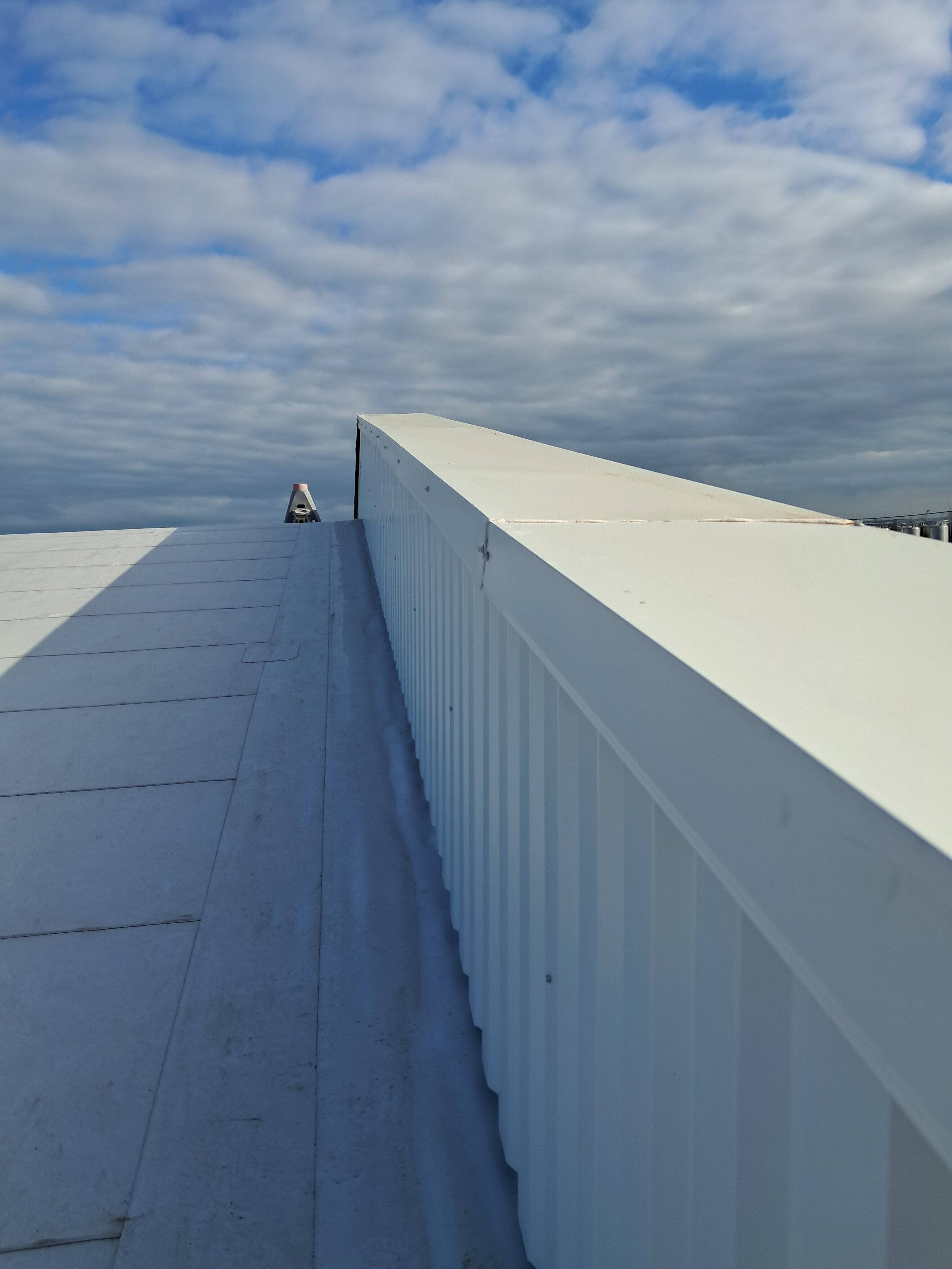 SAMPERS - Étanchéité par membrane PVC blanche