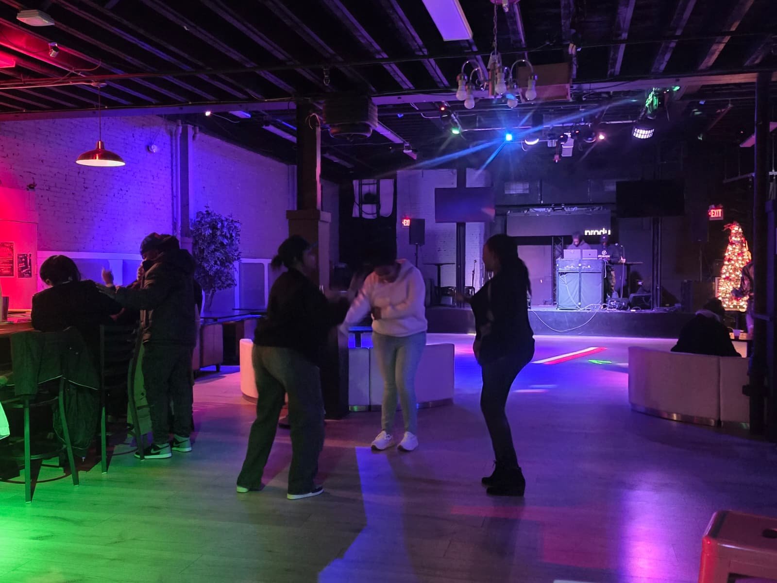 WhatsApp Image 2025-12-14 at 08.17.12 (4).jpeg