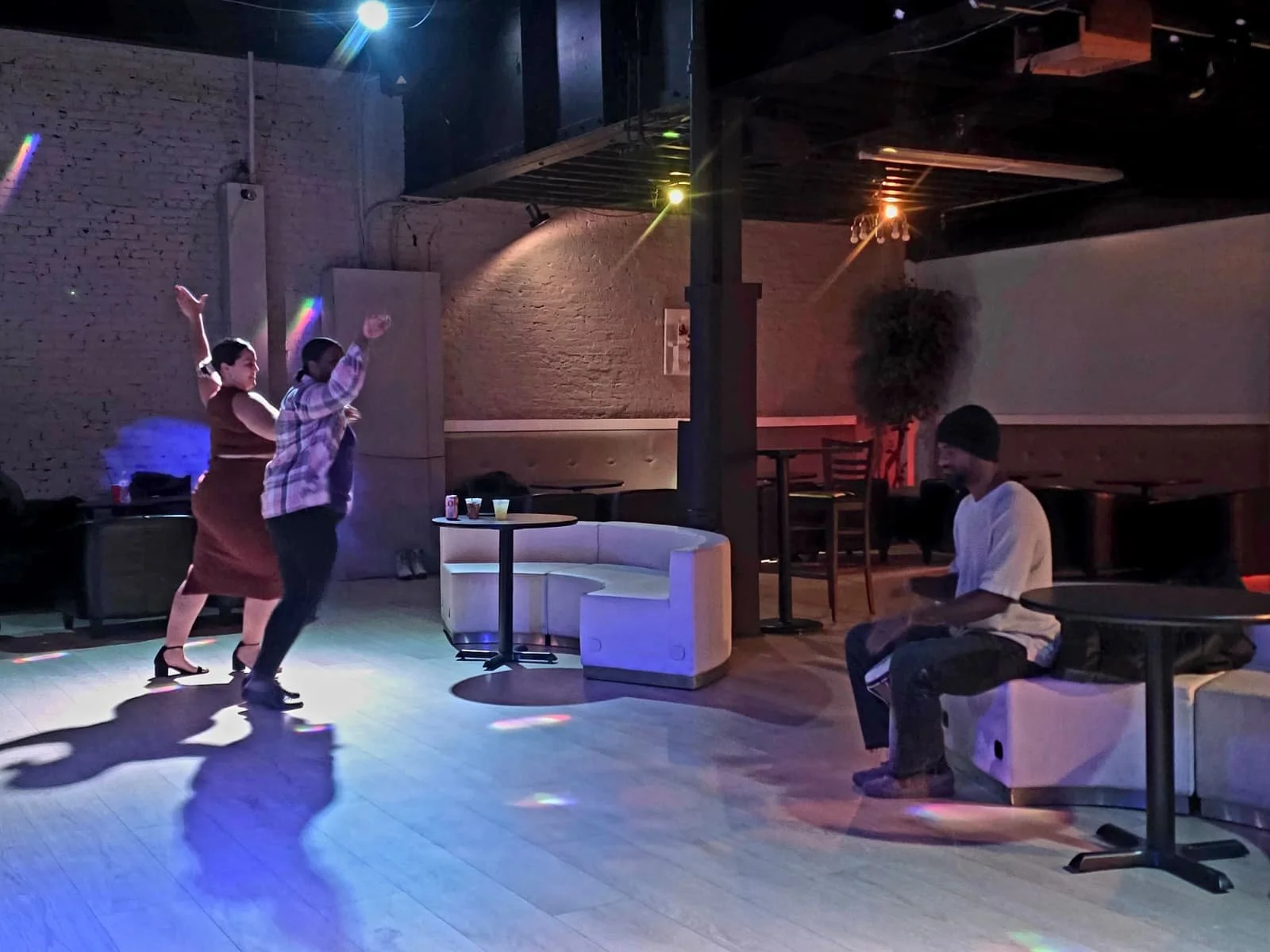 WhatsApp Image 2025-12-07 at 18.58.37 (5).jpeg