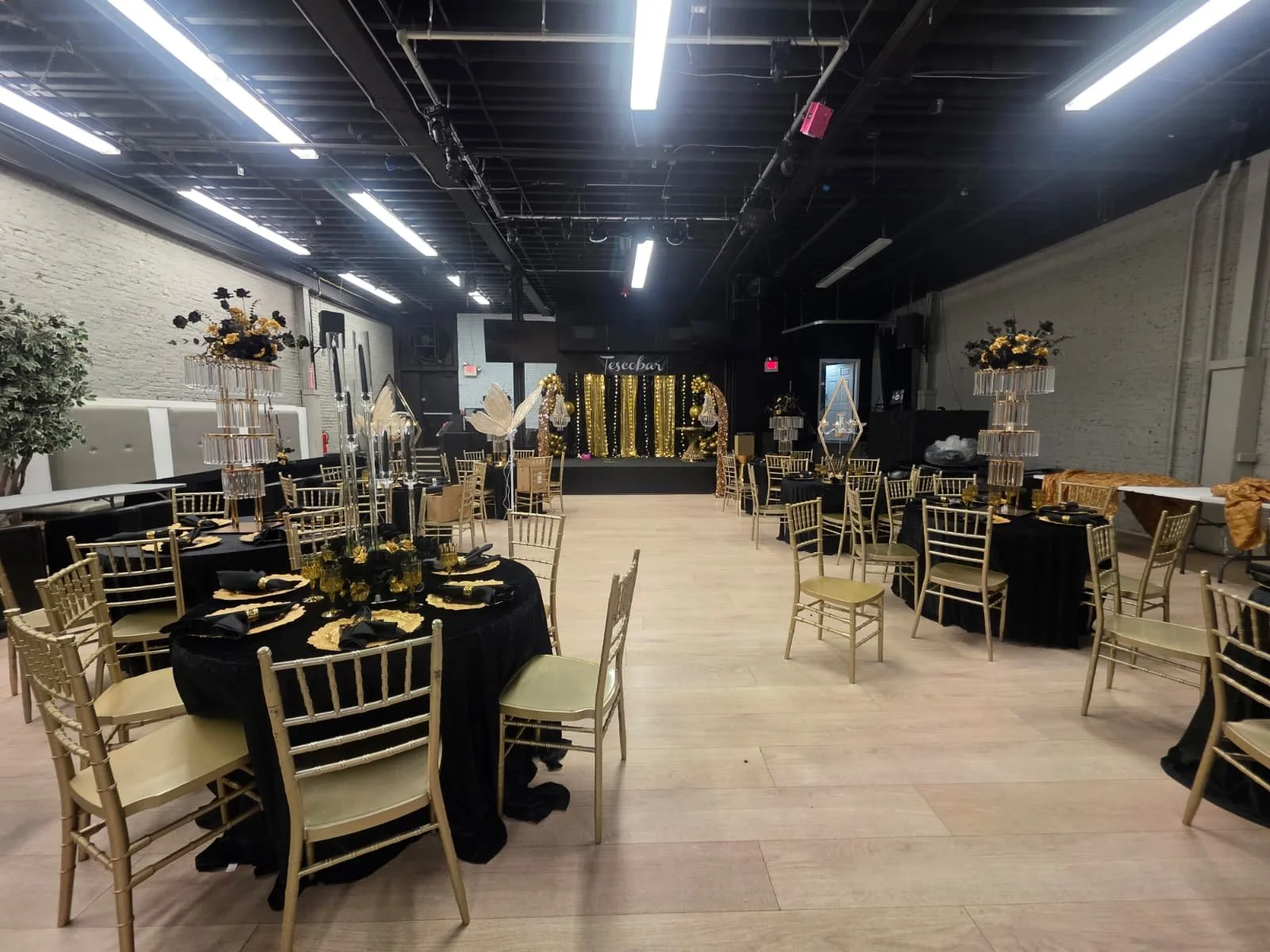 WhatsApp Image 2025-12-01 at 22.35.07 (3).jpeg