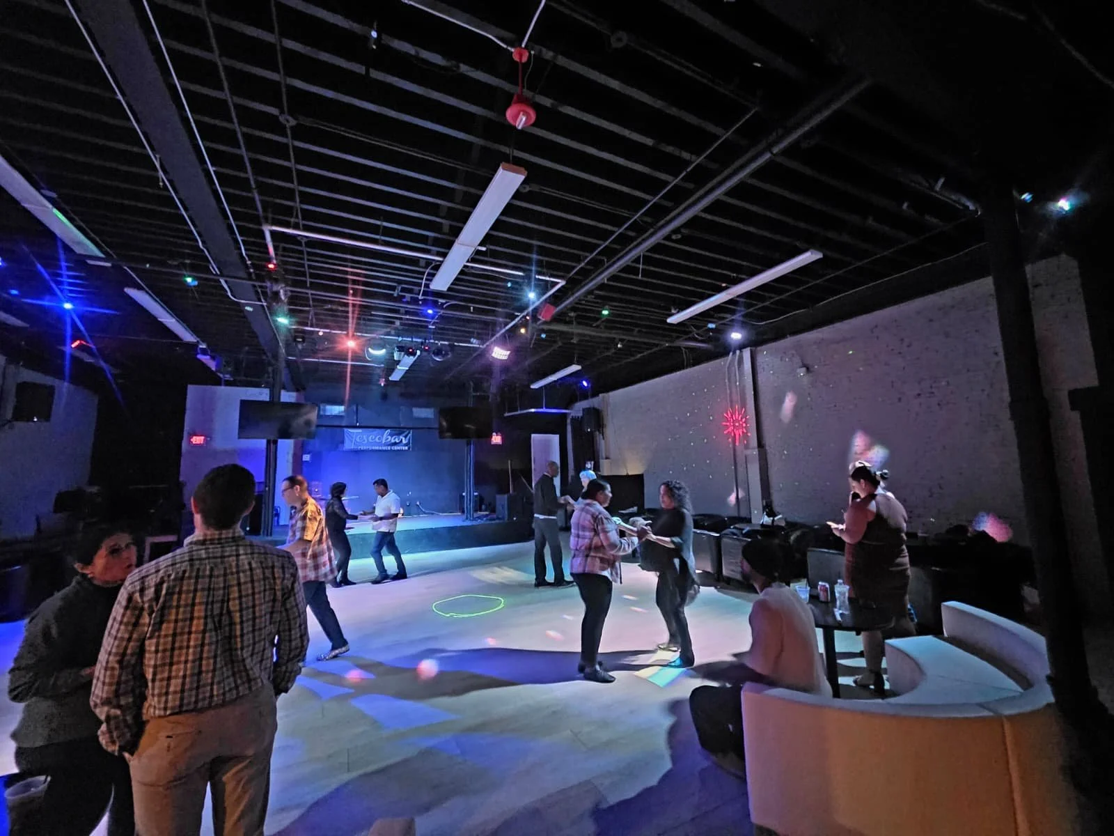 WhatsApp Image 2025-12-07 at 18.58.55 (1).jpeg