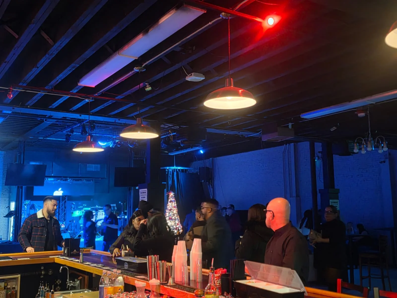 WhatsApp Image 2025-12-14 at 08.17.46.jpeg