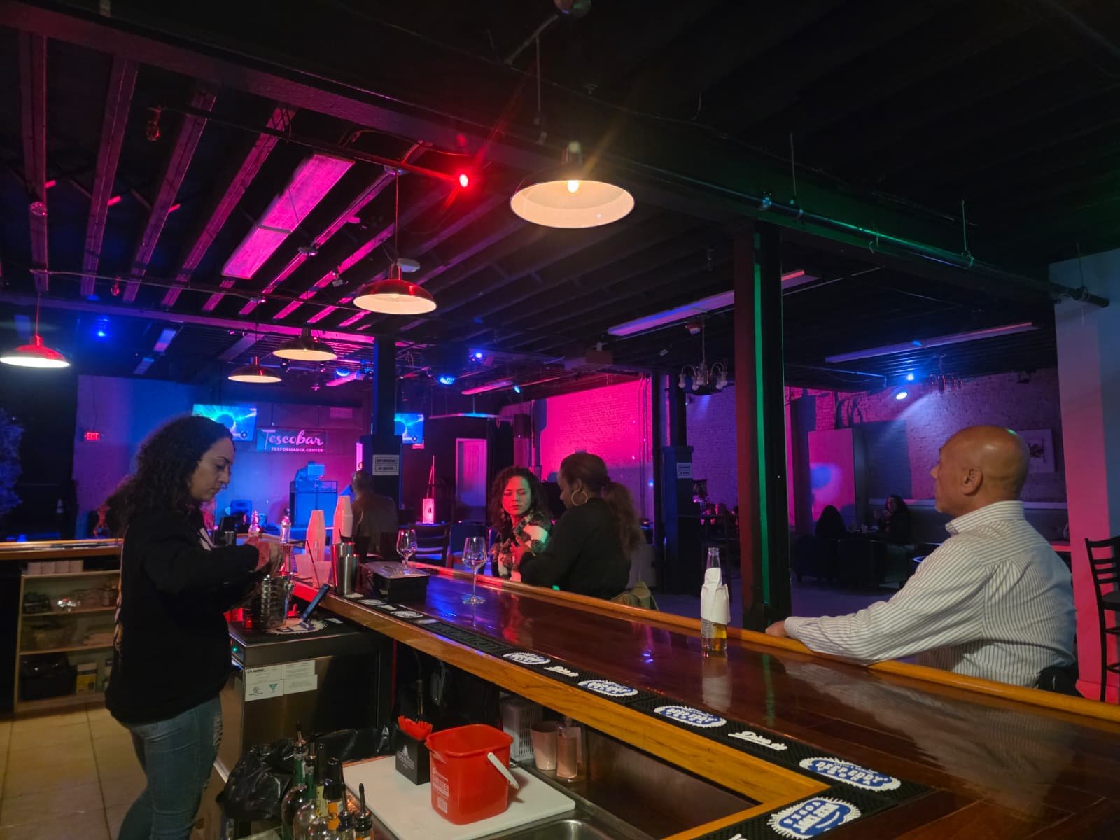 WhatsApp Image 2025-11-24 at 17.52.28 (4).jpeg