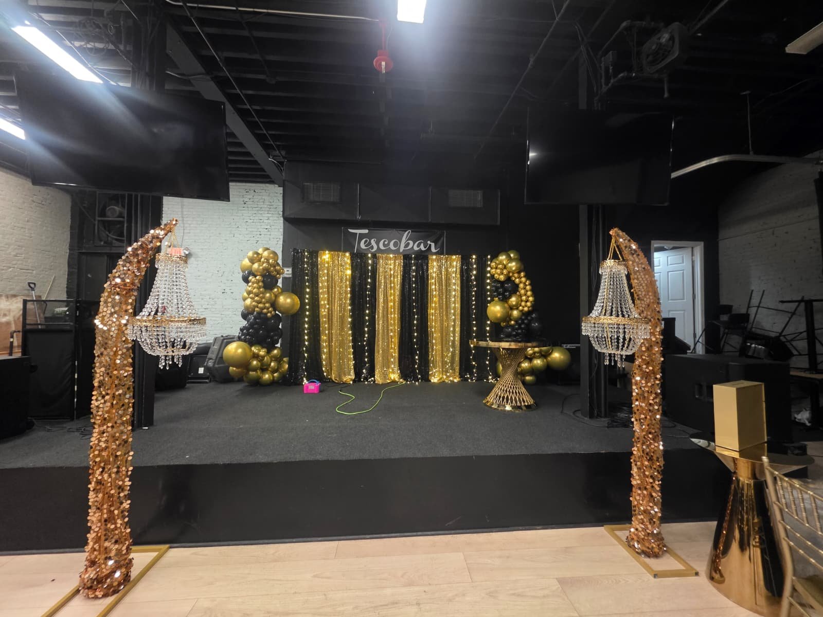 WhatsApp Image 2025-12-01 at 22.35.09 (2).jpeg